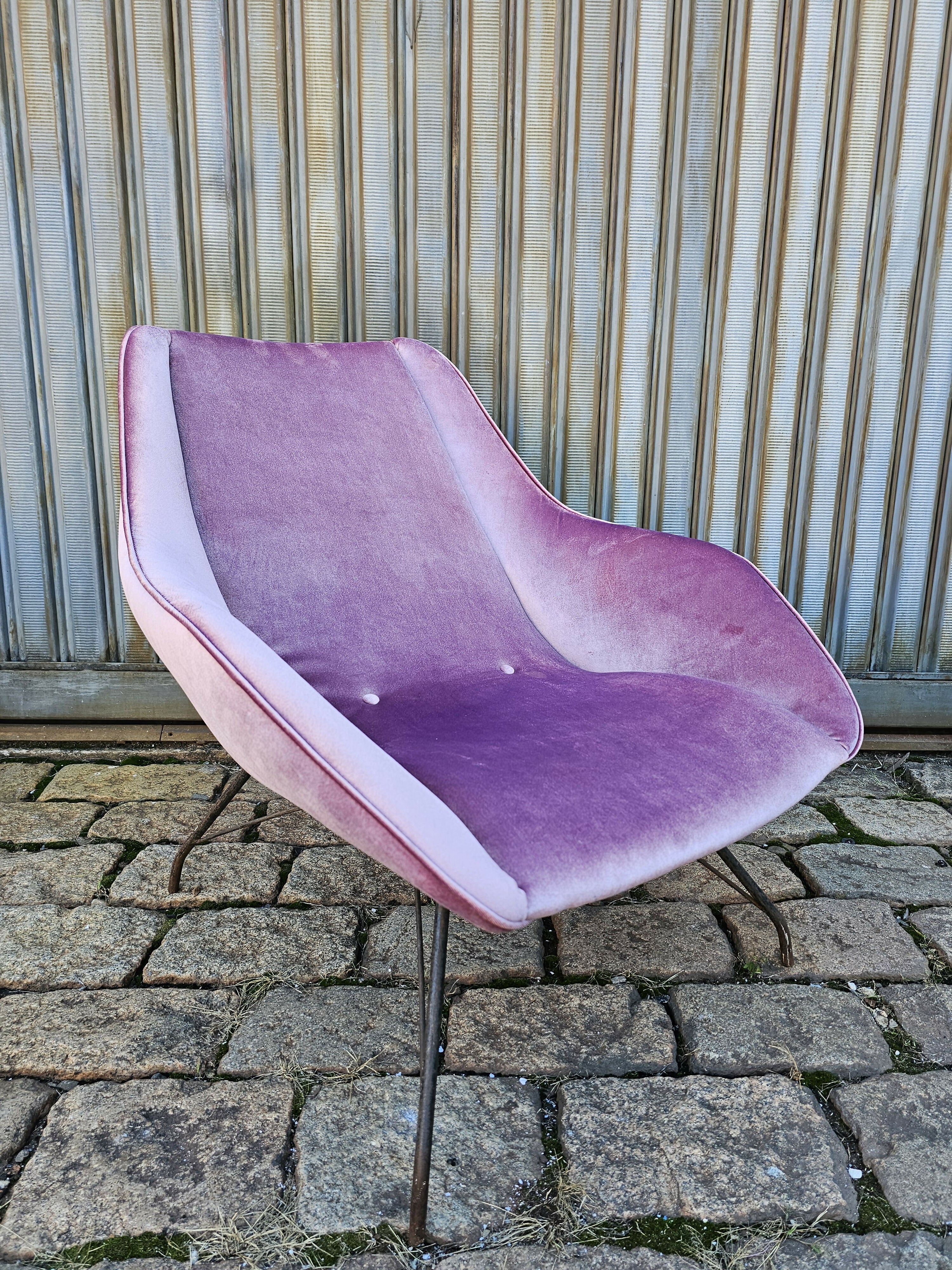 Poltrona Concha Carlo Hauner