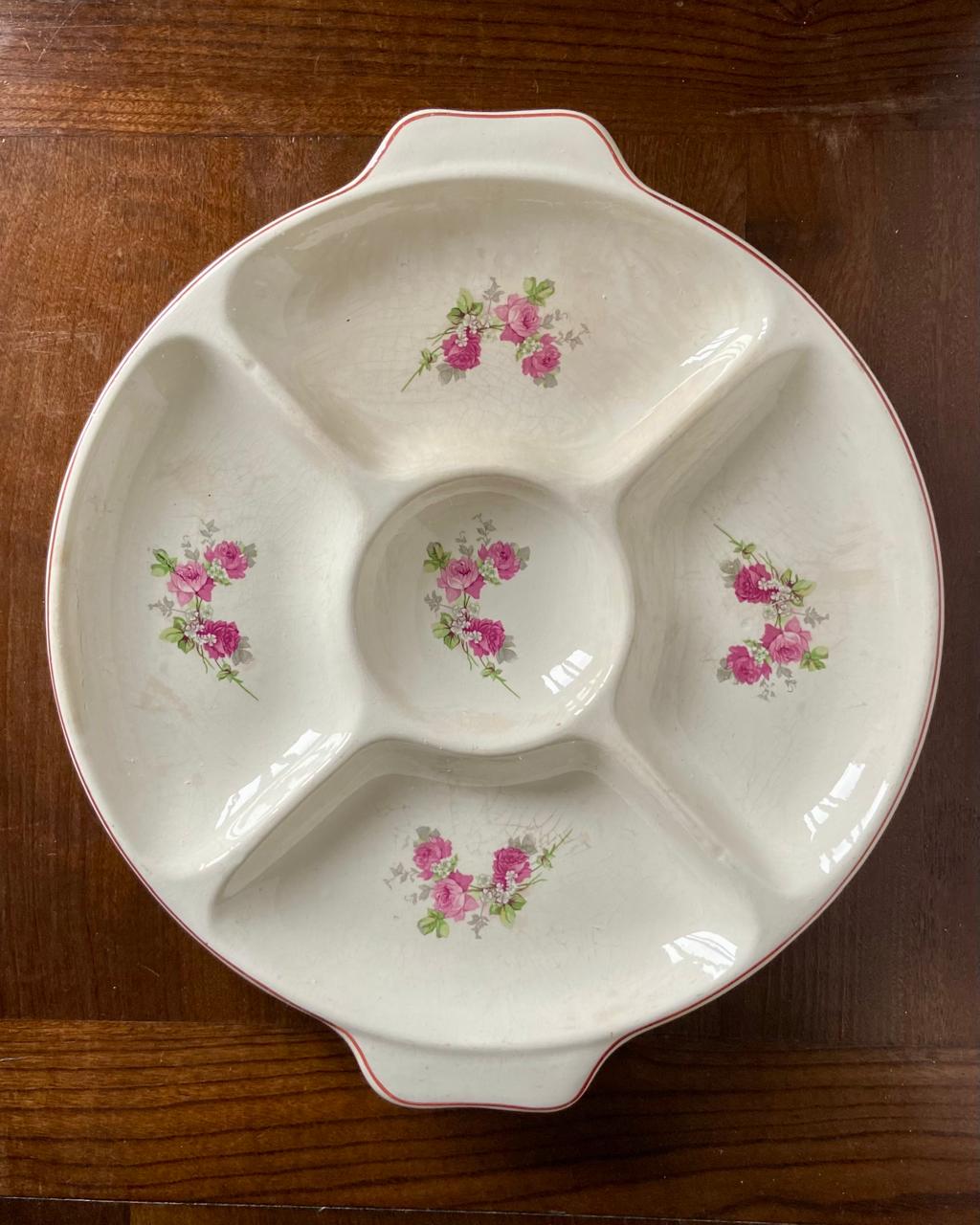 Petisqueira em porcelana Mauá de cinco divisões (DMCPS_314)