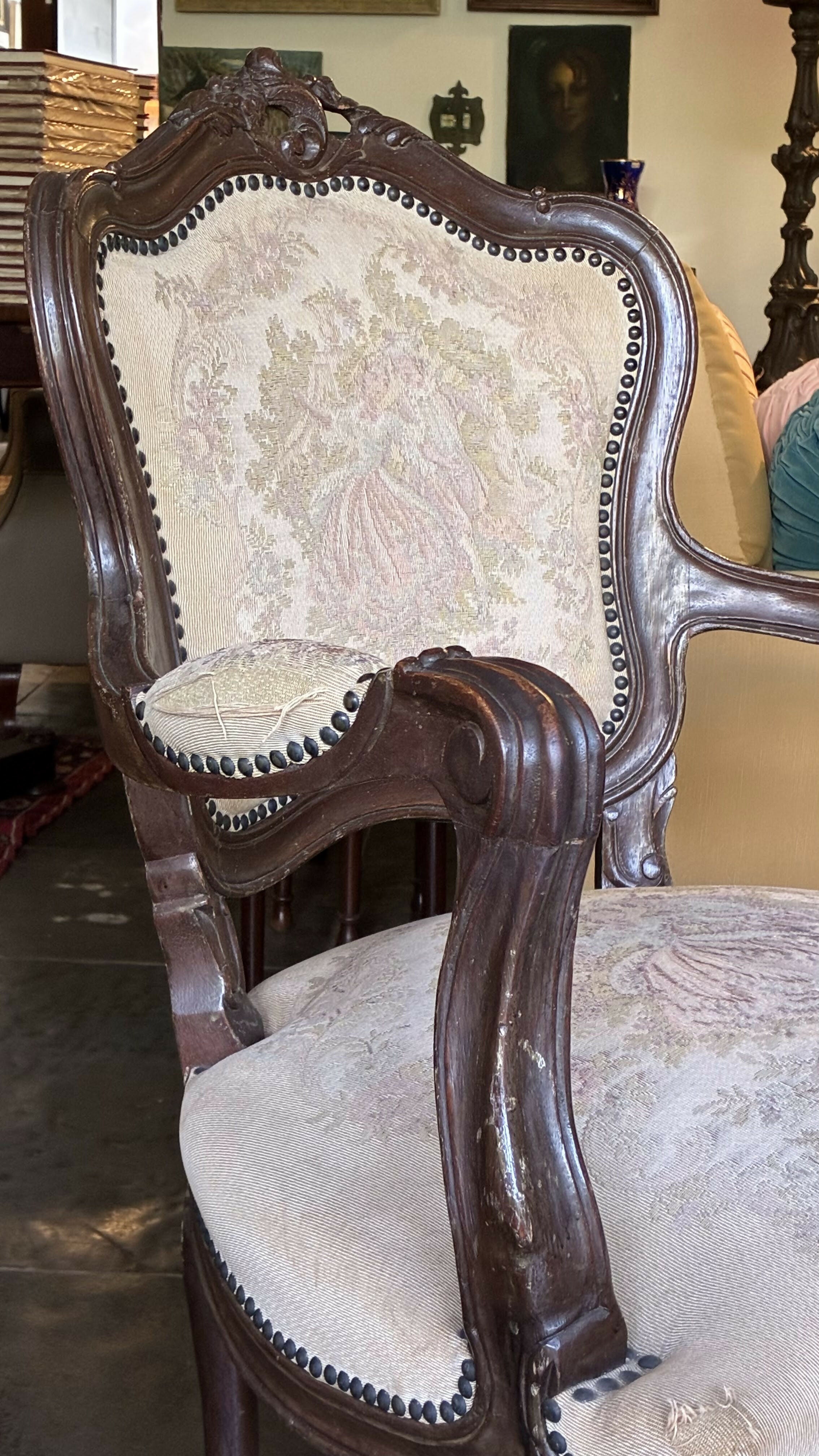 PAR DE CADEIRAS LUÍS XV