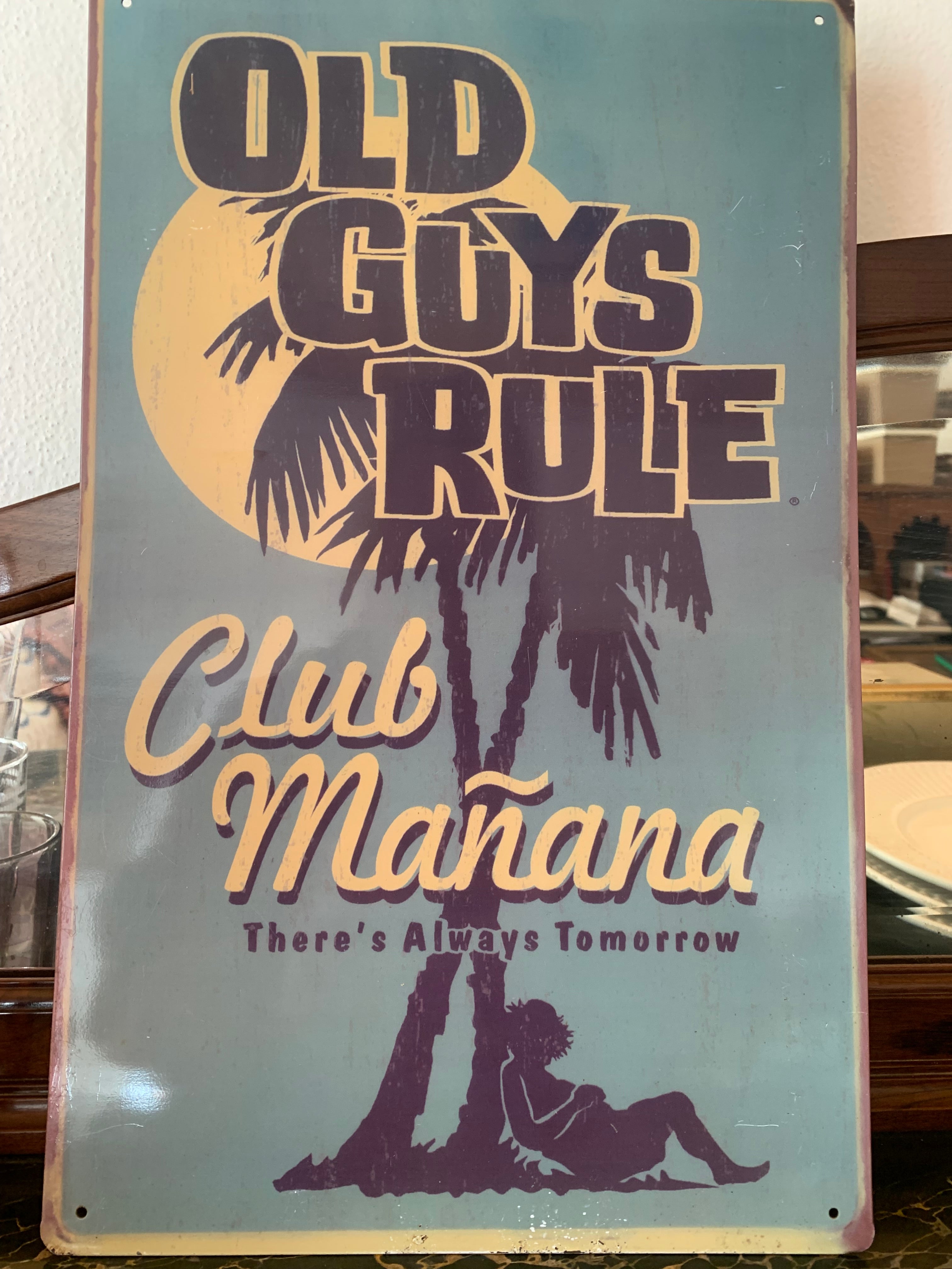 Antiga placa decorativa em metal anos 60 OLD GUYS RULE