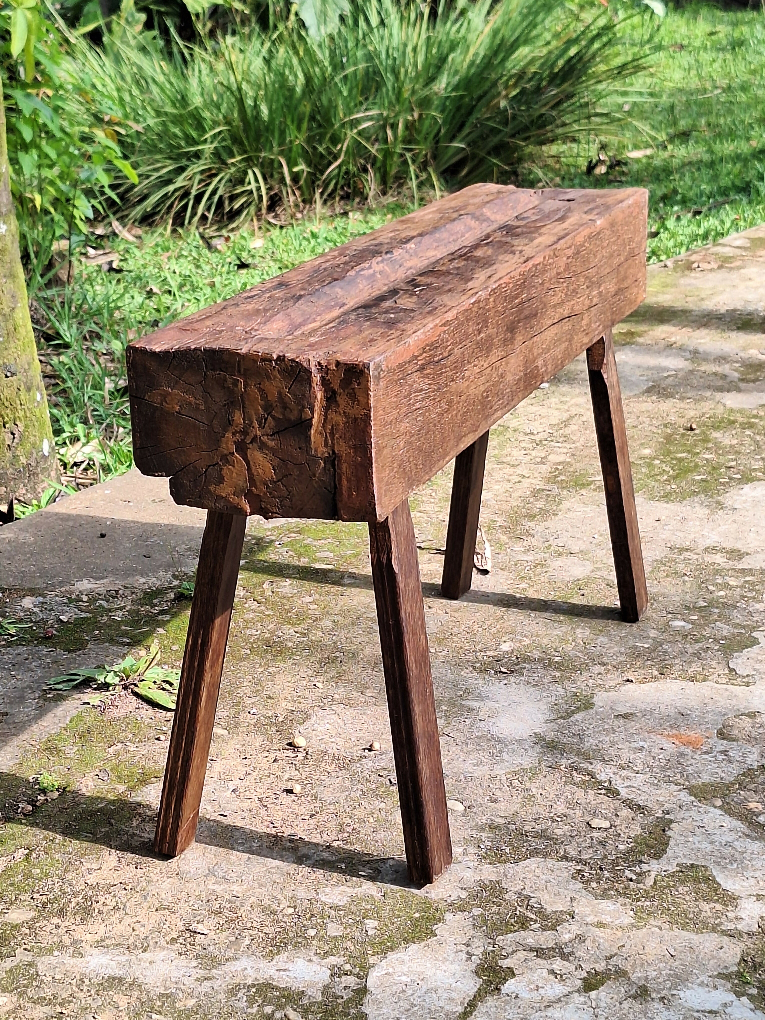 Banco de Dormente Rústico Madeira Maciça Garimpo Mineiro