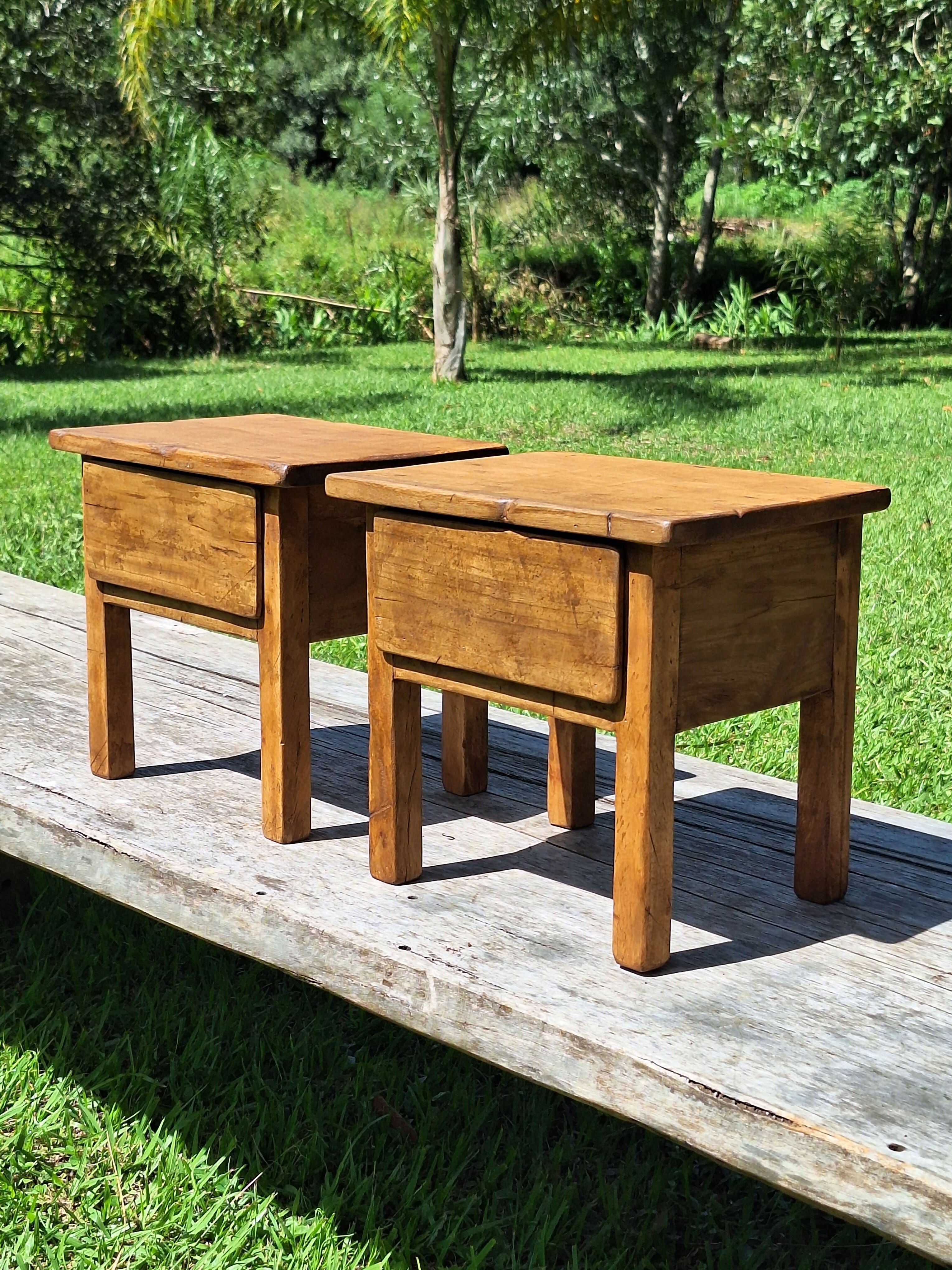 Mesinha/Banquinho Com Gaveta Madeira Maciça Garimpo Mineiro (Valor Unitário)