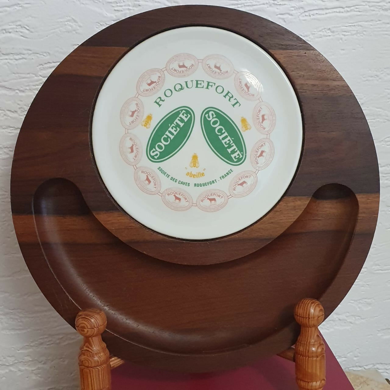 Tábua vintage para queijos em madeira de jacarandá e porcelana, Tropic Art. Preservadíssima!