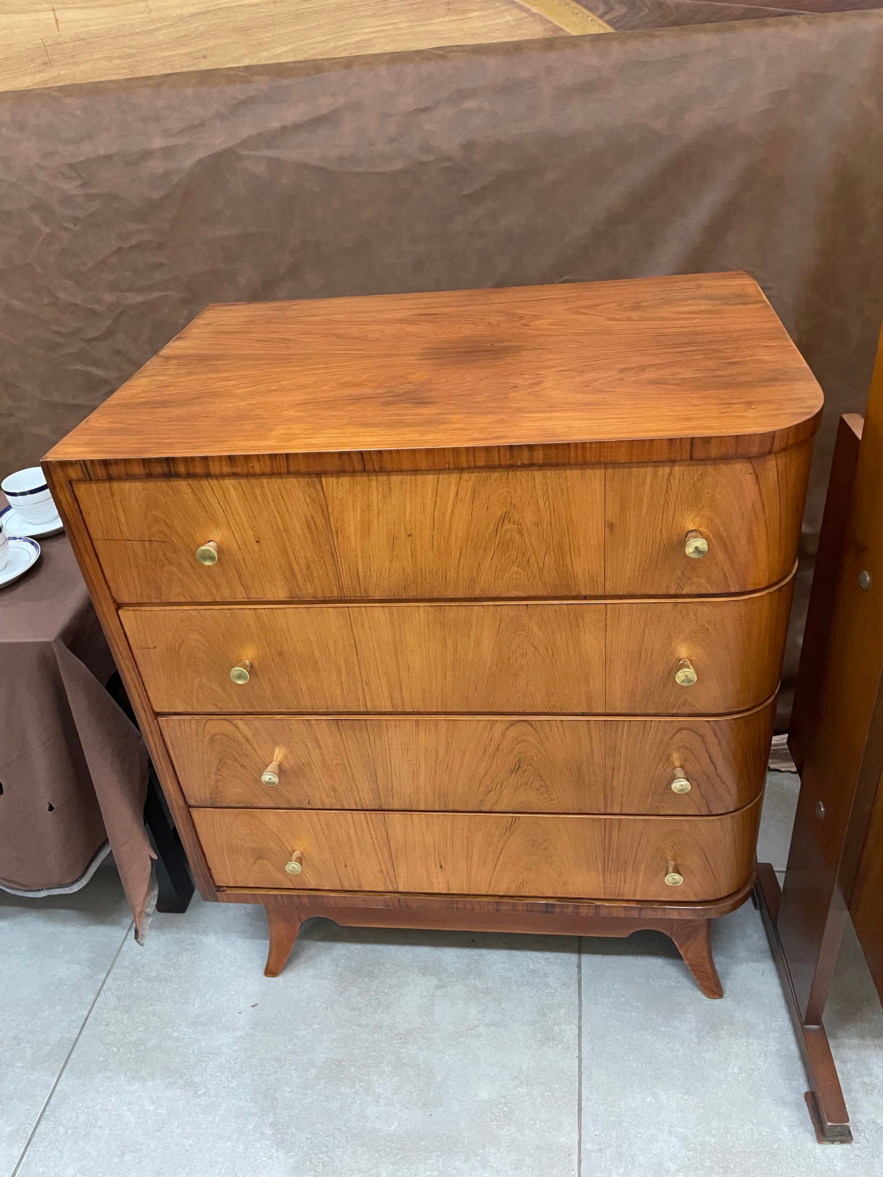 Cômoda Caviuna Scapinelli