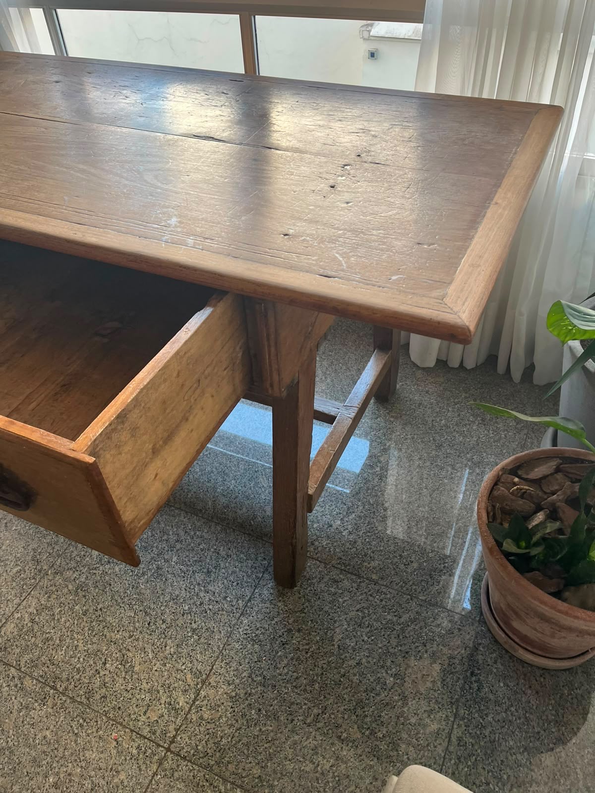 MESA DE APOIO /APARADOR MINEIRO SÉCULO XIX