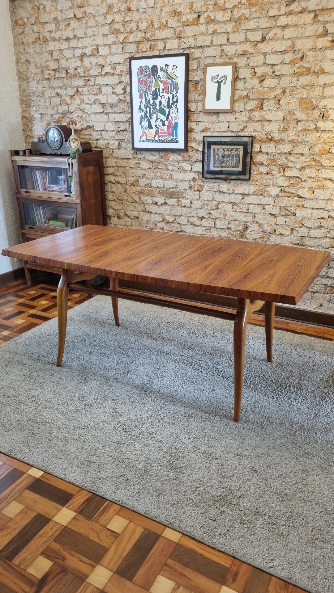 Mesa de jantar Retangular Extensível em Pau Ferro e Peroba - restaurada 