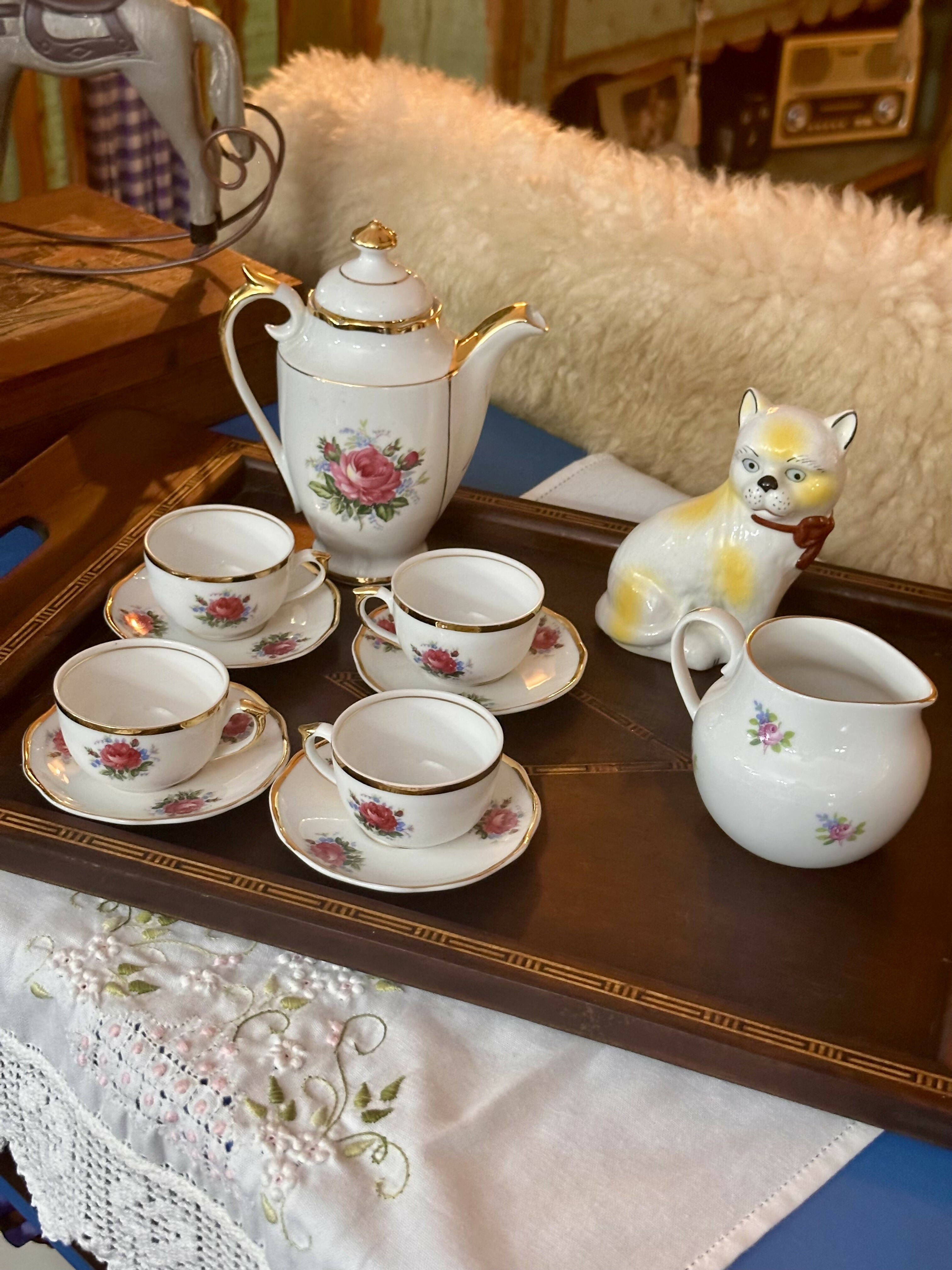 Jogo café antigo porcelana Mauá anos 60 com motivos florais