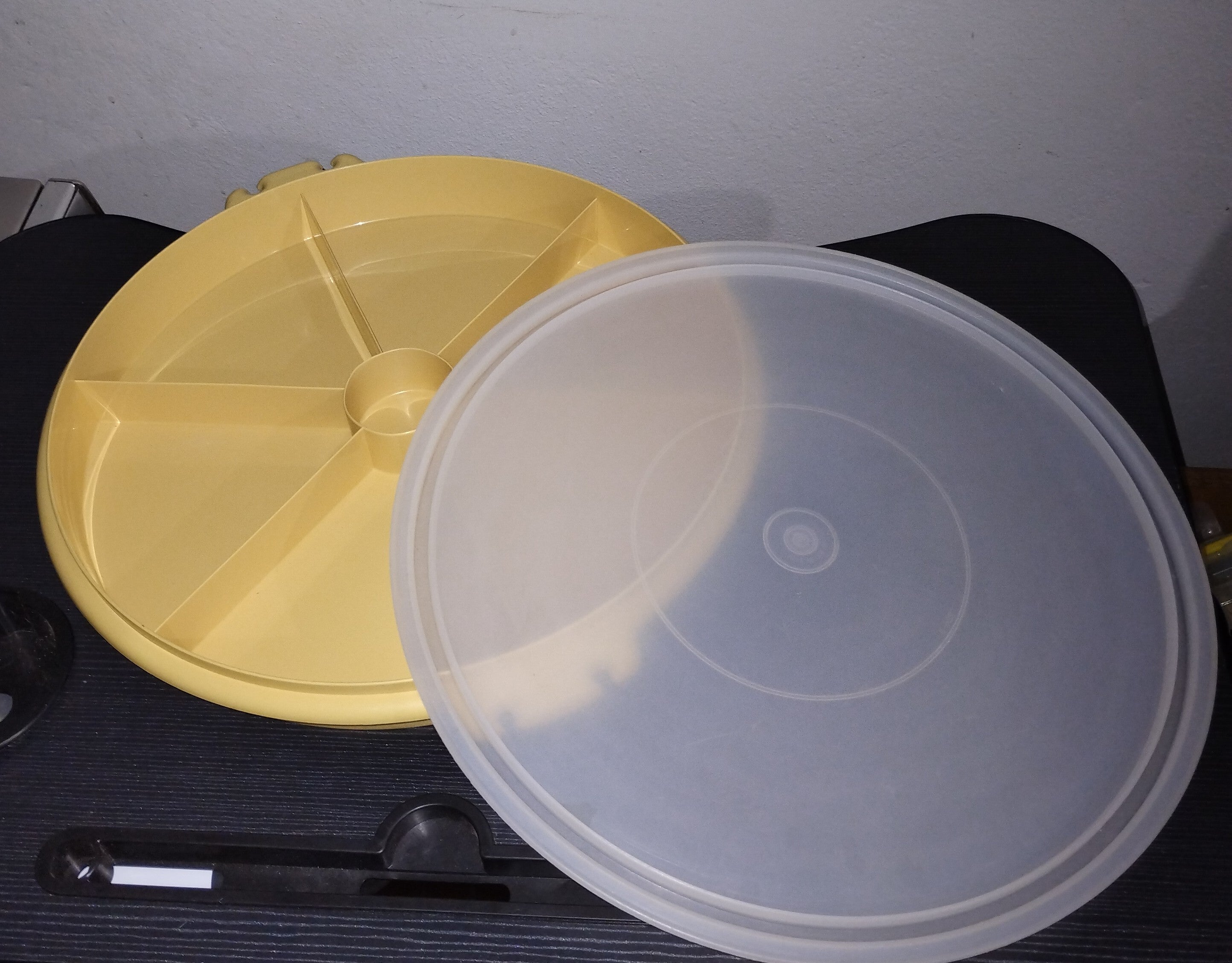 Petisqueira antiga marca taperware