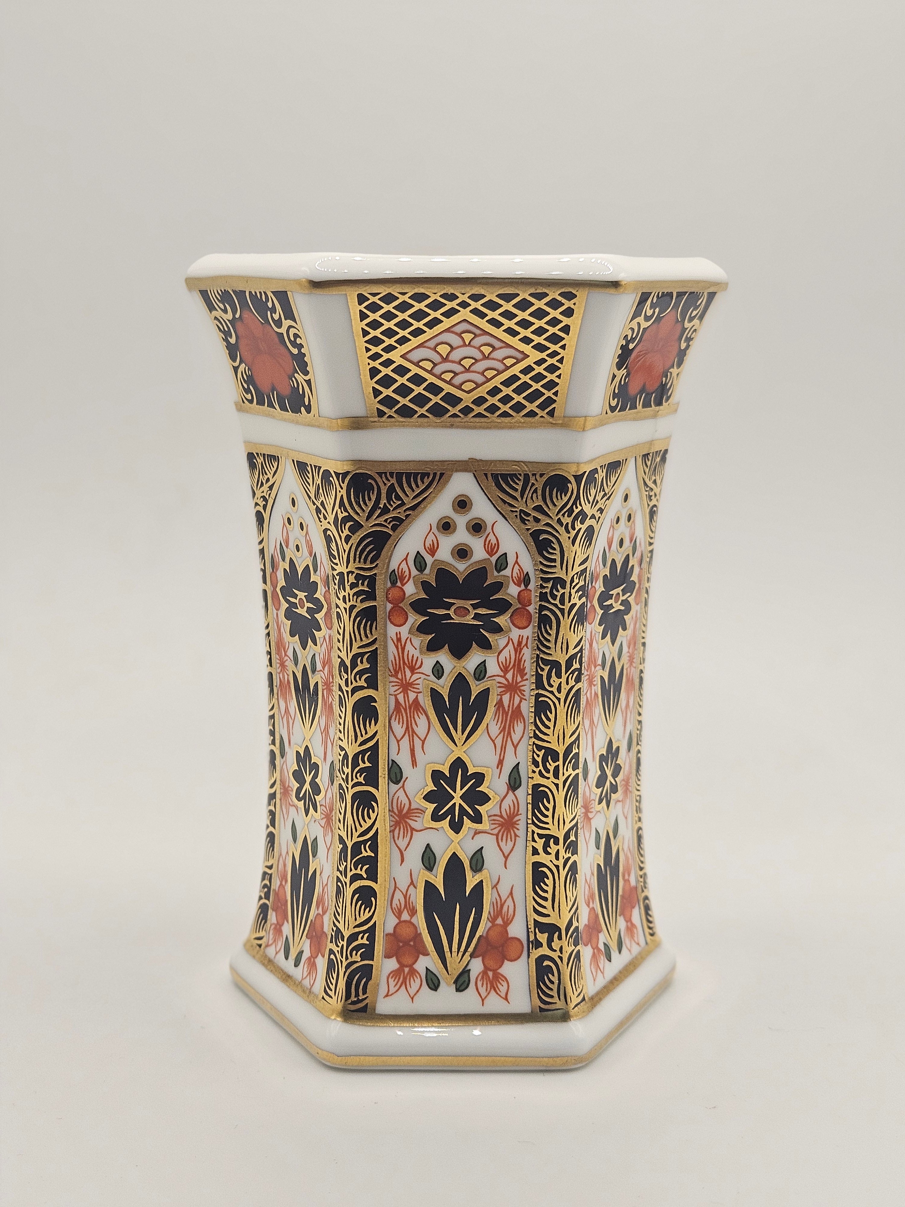 Vaso MinI Hexagonal - Royal Crown Derby - Padrão Imari 1128 (Ouro22k)
