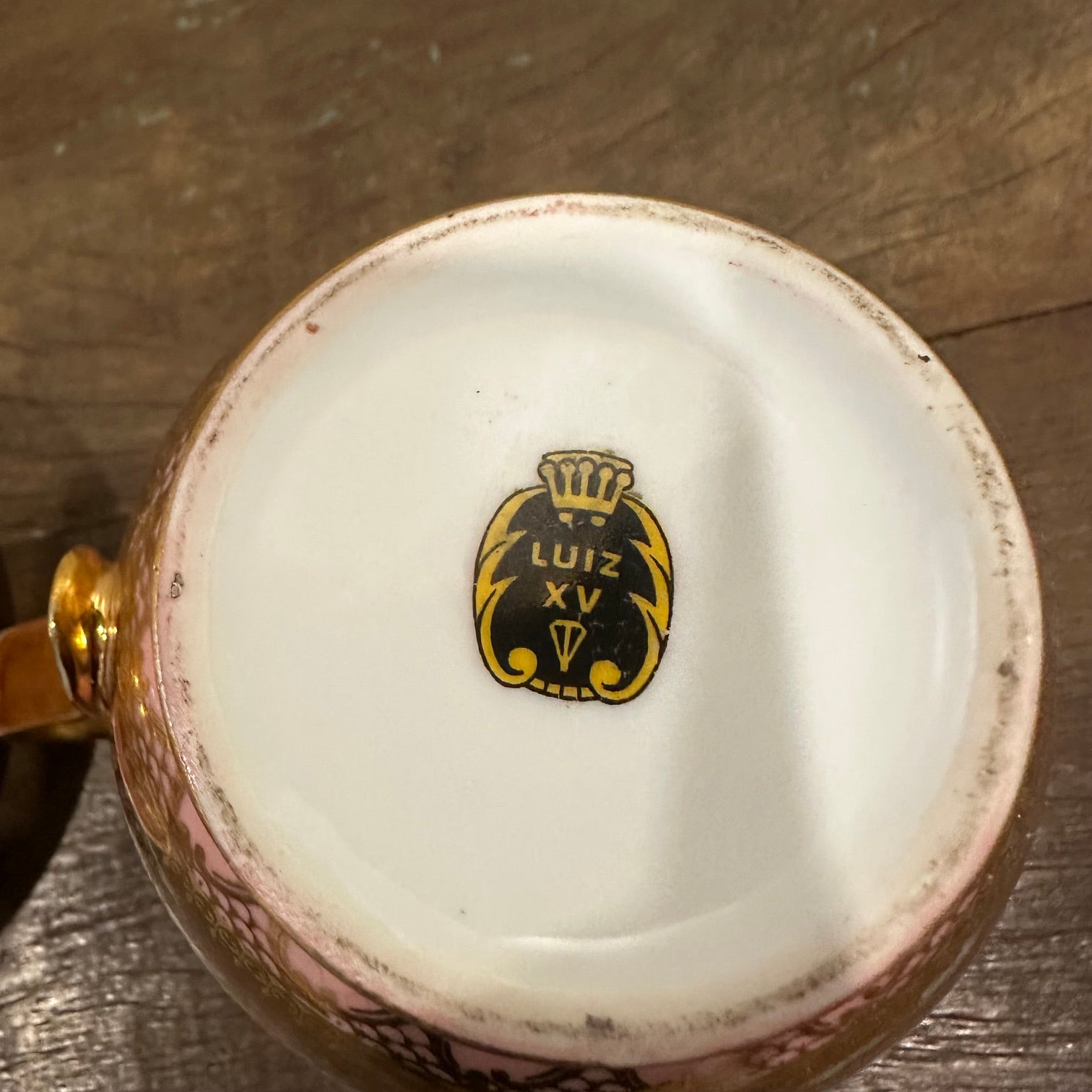 Jogo chá Luis XV tetê a tetê em porcelana inglesa em tons rosa e dourado 