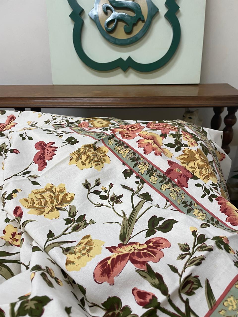 Toalha de mesa retangular florida