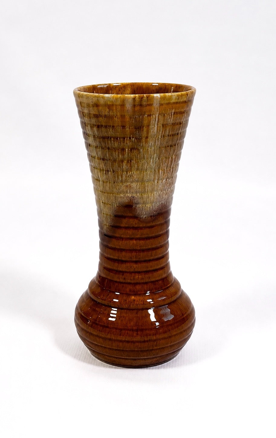 Vaso cerâmico em tons de marrom | Autor desconhecido, 1960 |