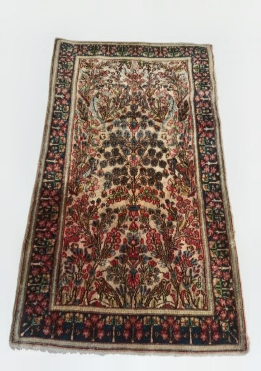 Par de Tapetes Persas Kerman Legítimos (1,50 x 0,88 cada) – Padrão Árvore da Vida (Pendant)