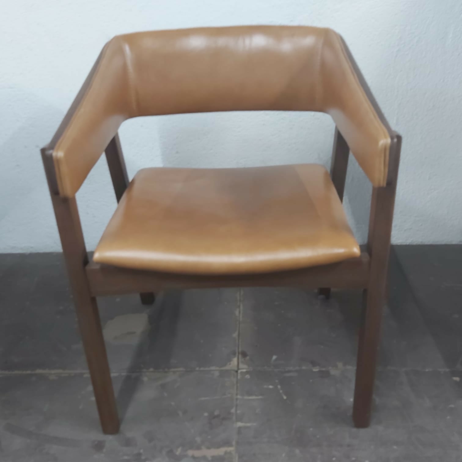 Cadeira Dunelli - modelo Melissa- perfeita!