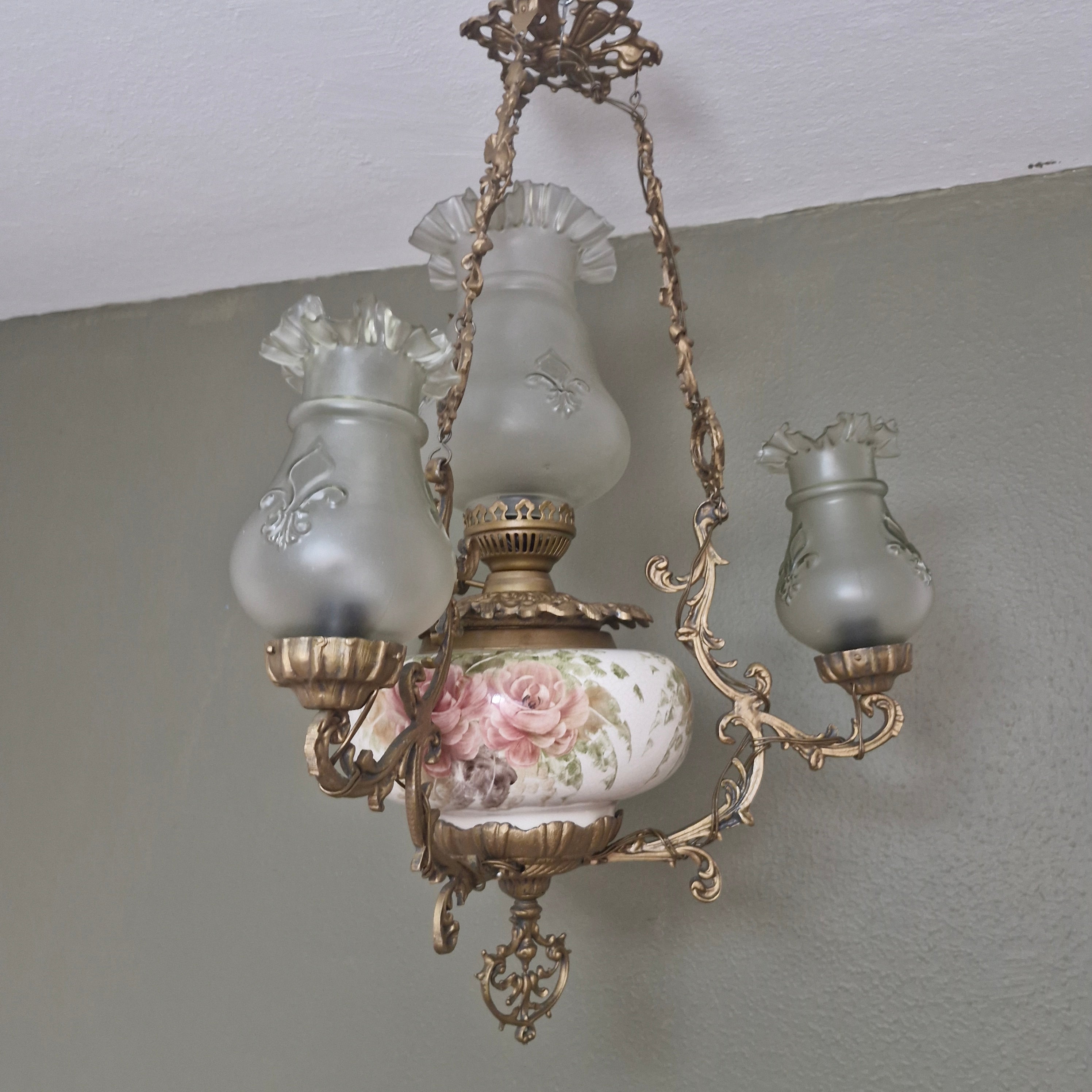 Lustre Pata Choca com pintura floral 