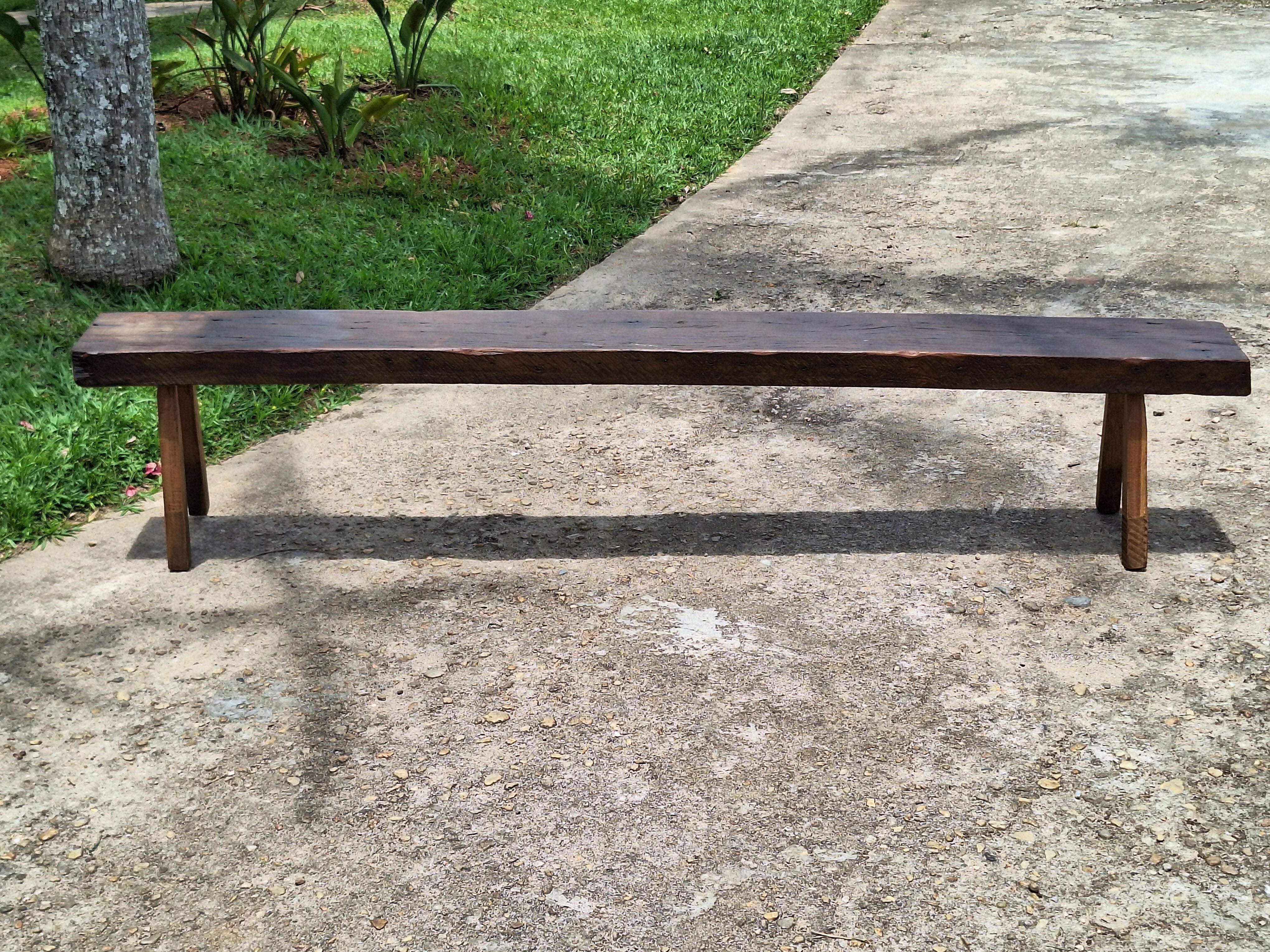 Banco de Dormente Rústico Madeira Maciça Garimpo Mineiro