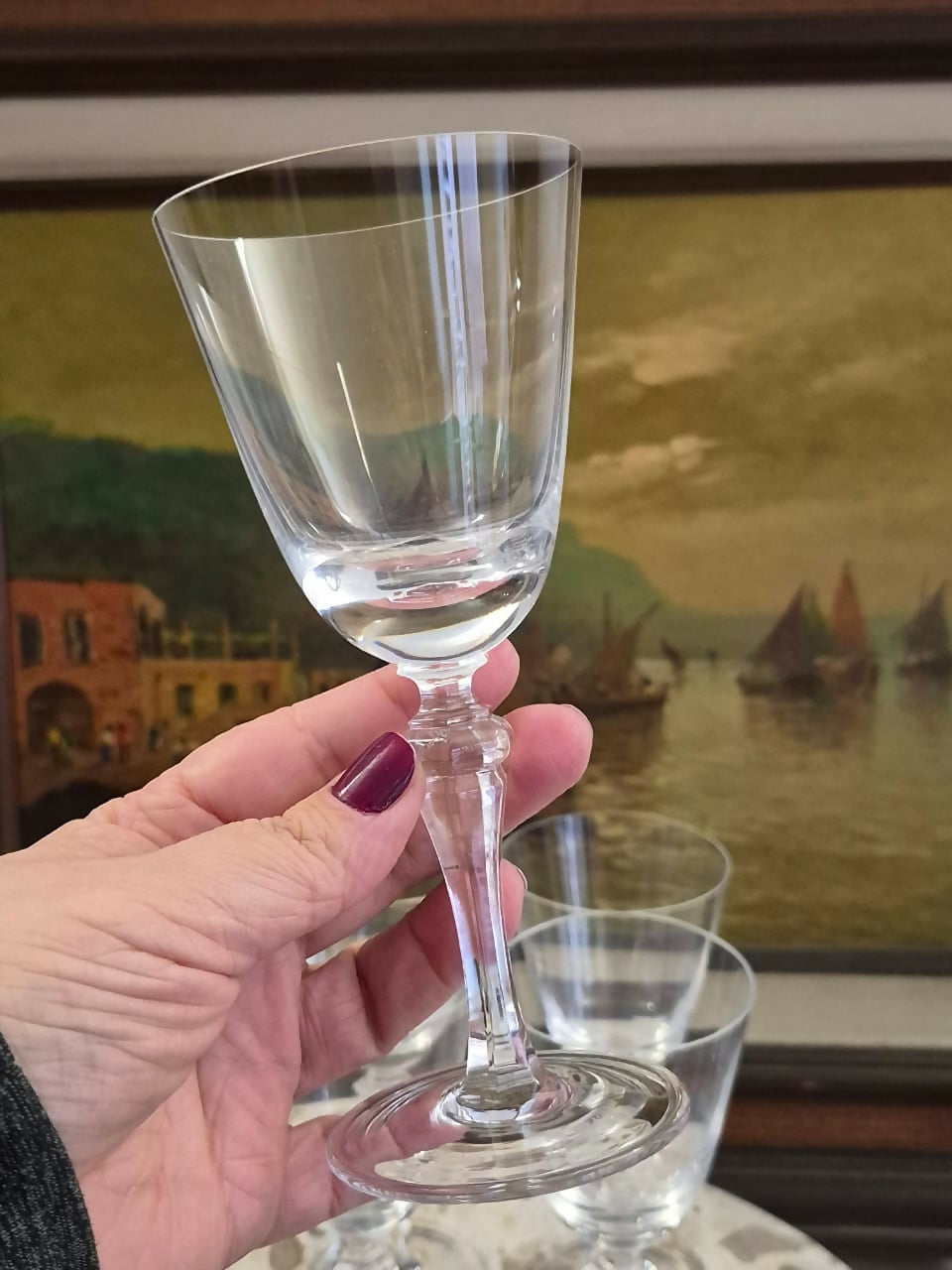 Conjunto com 5 taças em cristal de chumbo finíssimo Strauss, para vinho. Maravilhosas e intactas.