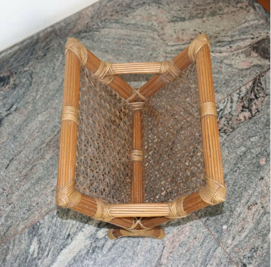 REVISTEIRO EM BAMBU E PALHA (EM 10X SEM JUROS)