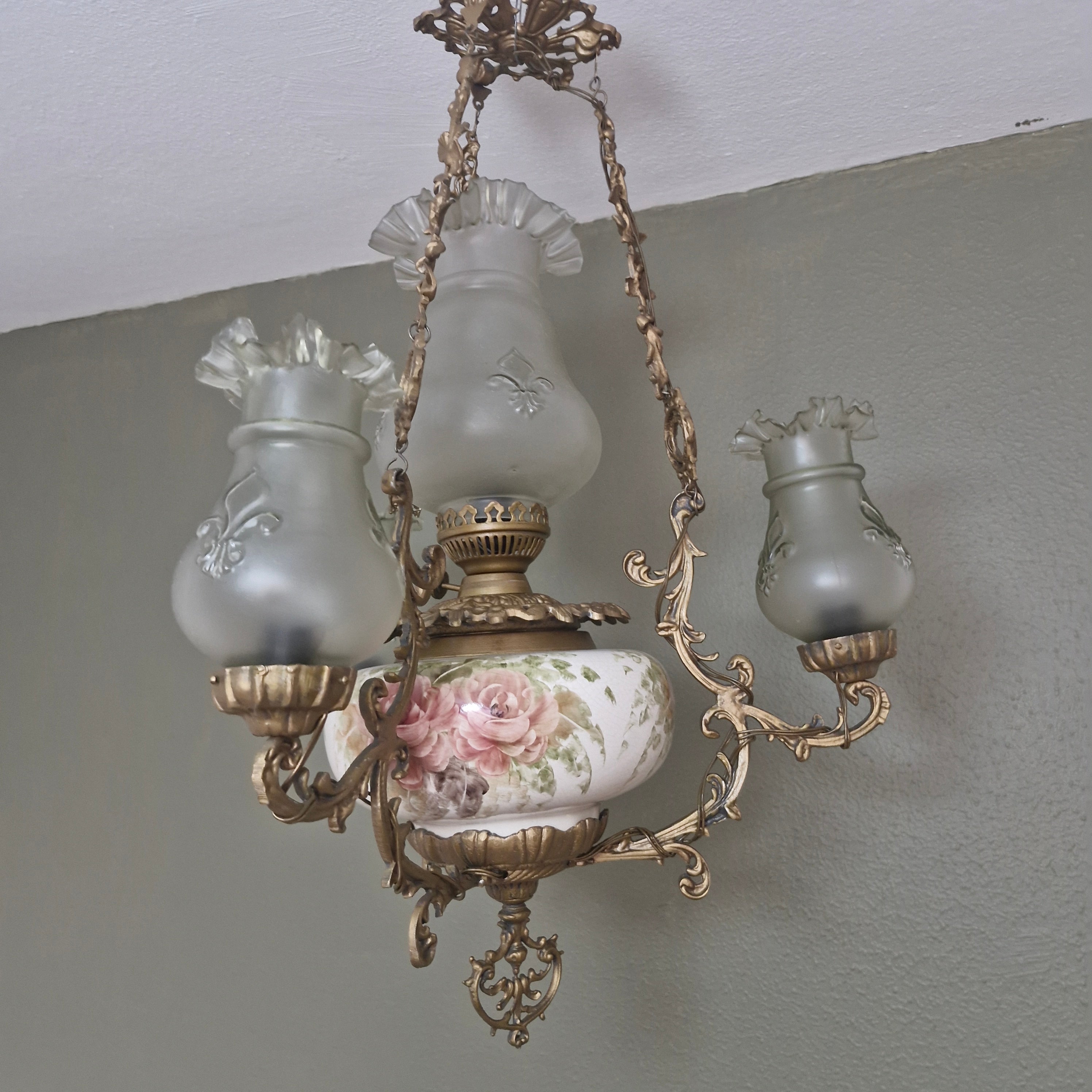 Lustre Pata Choca com pintura floral 