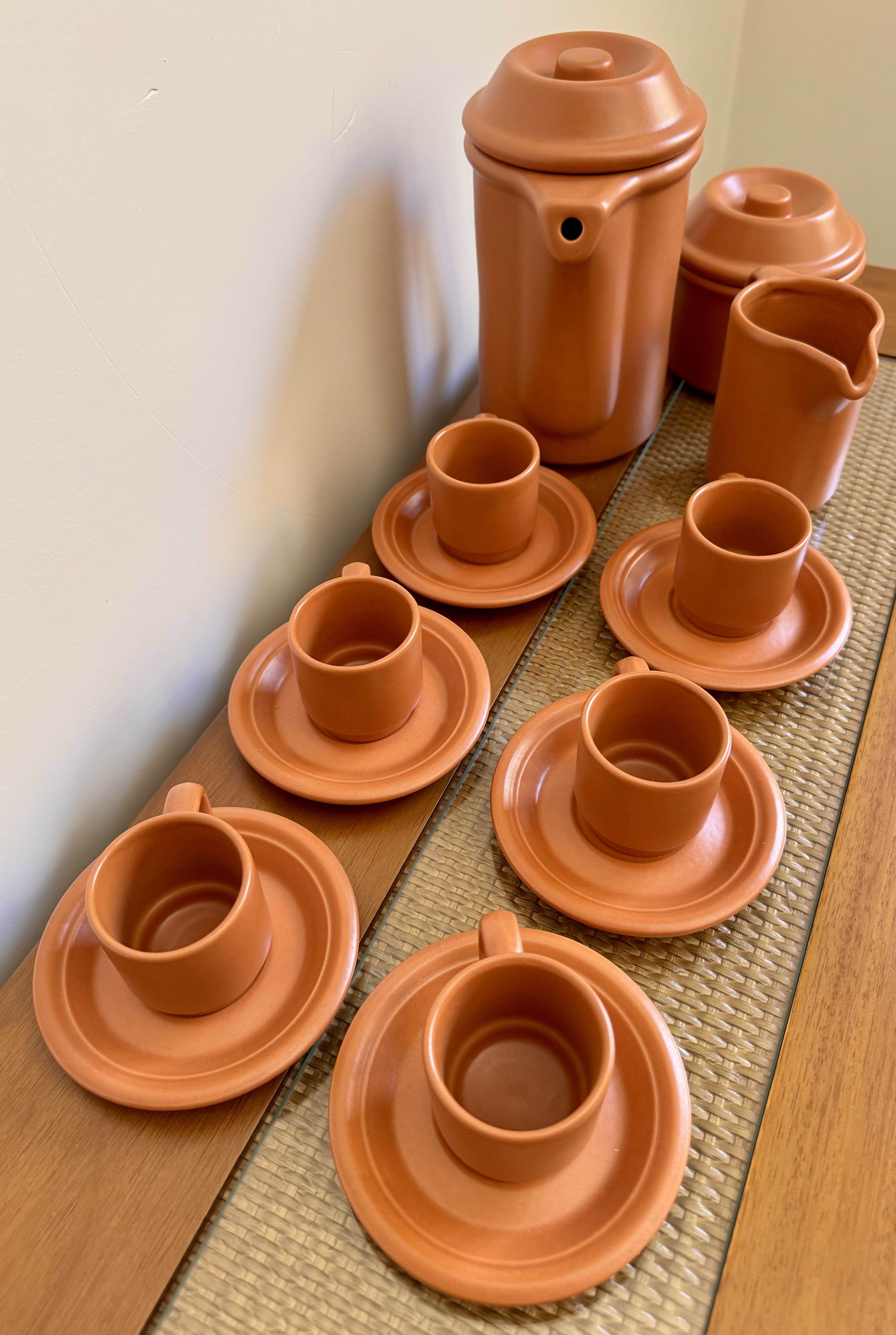 Conjunto de cerâmica para café - cor terracota - nunca usado