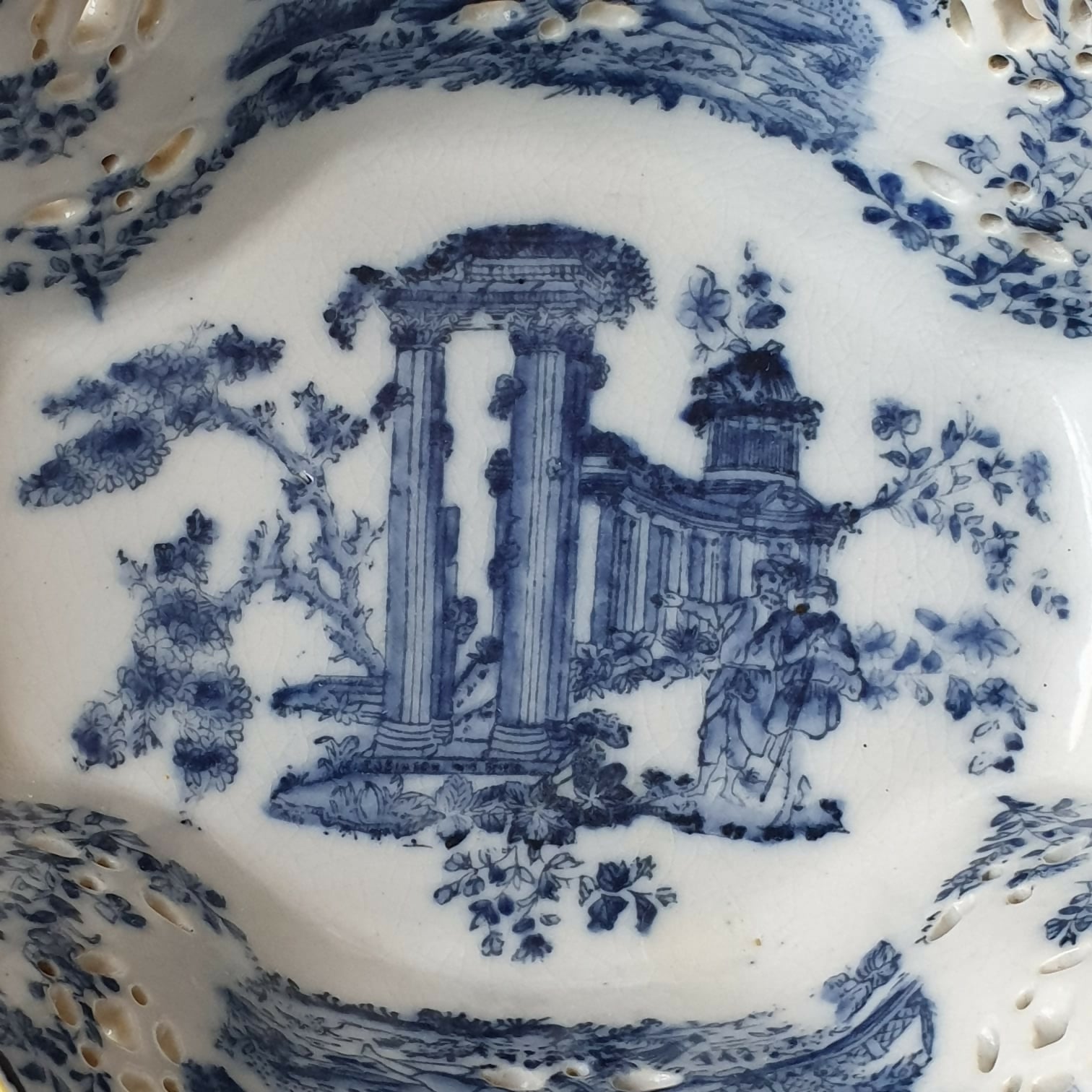Raro e antigo centro de mesa em porcelana oriental United Wilson