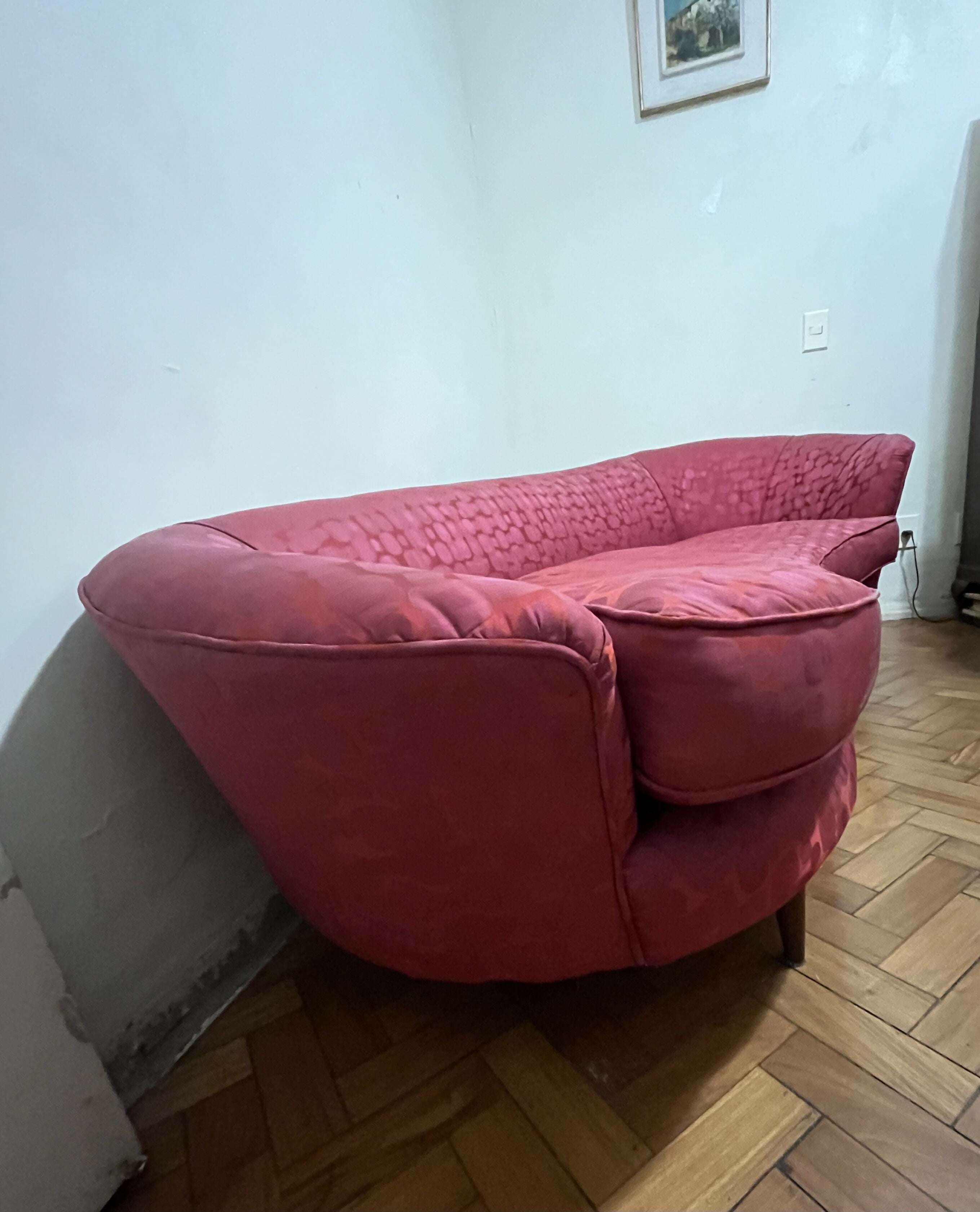 RECAMIER COR CEREJA (estilo divã de Freud