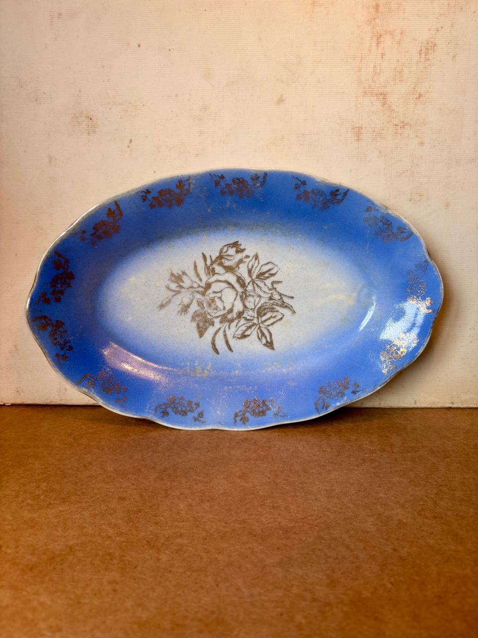 Travessa oval vintage em porcelana Barão do Rio Branco azul e dourada (DMCPS_658)