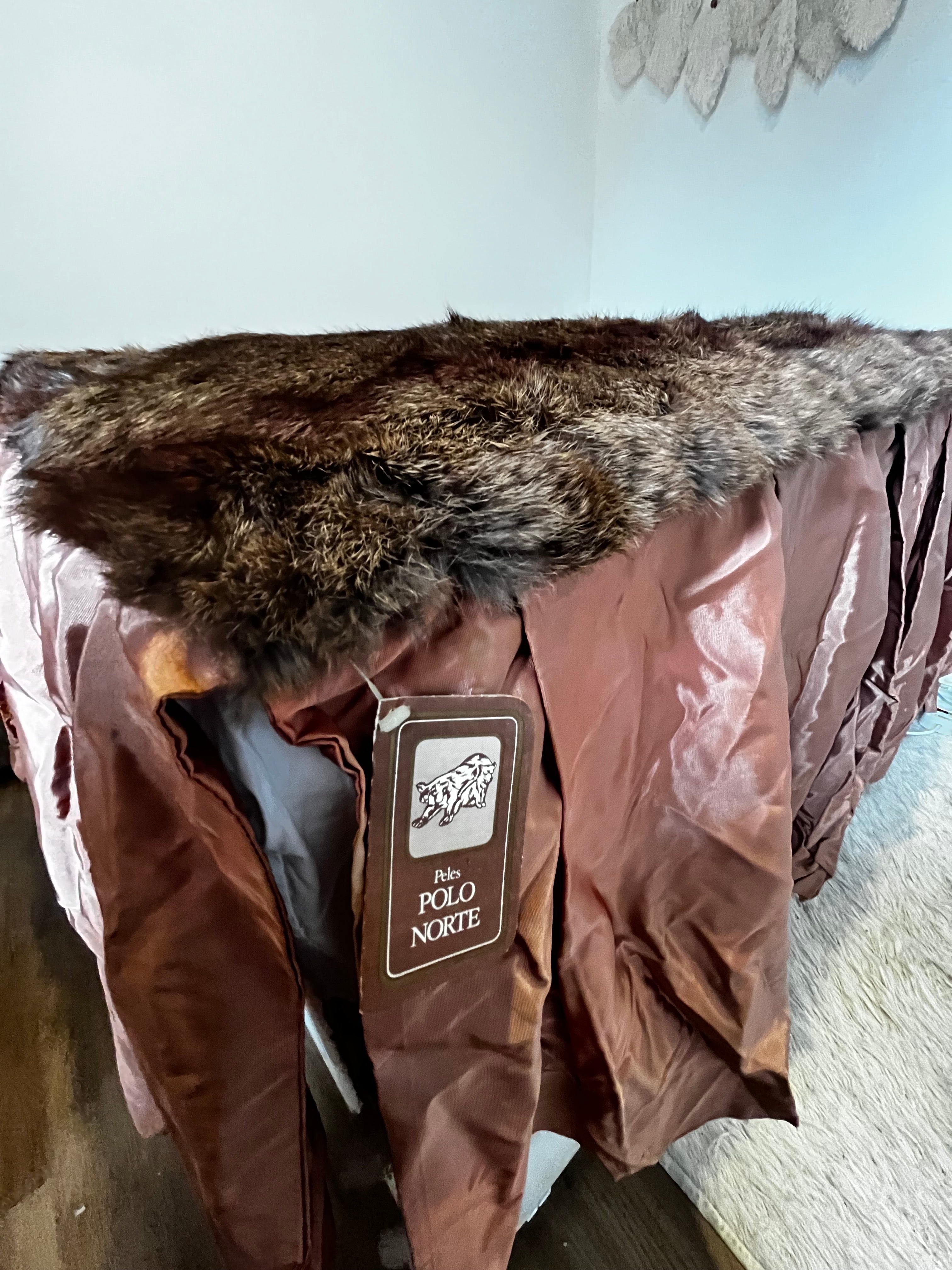 Colcha de casal vintage em pele natural - nunca usada!