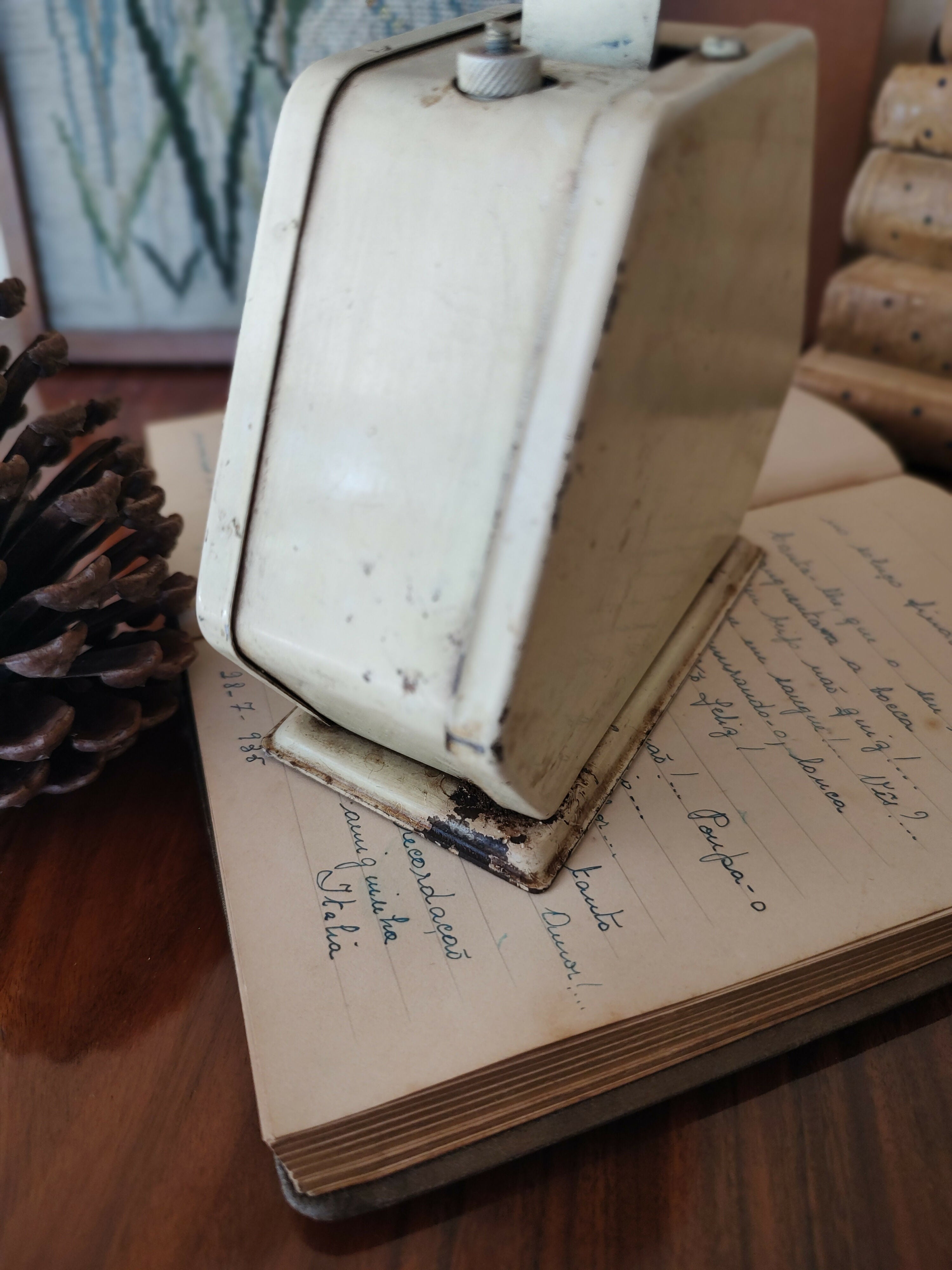 Antiga Balança Bender creme (funcionando!)