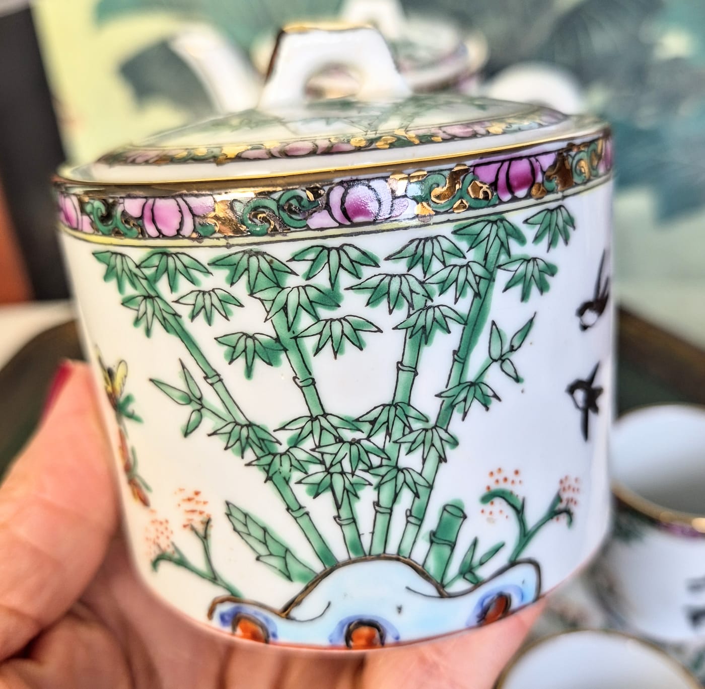 Conjunto para café em porcelana vintage chinesa Guancai, anos 60. Perfeito estado!