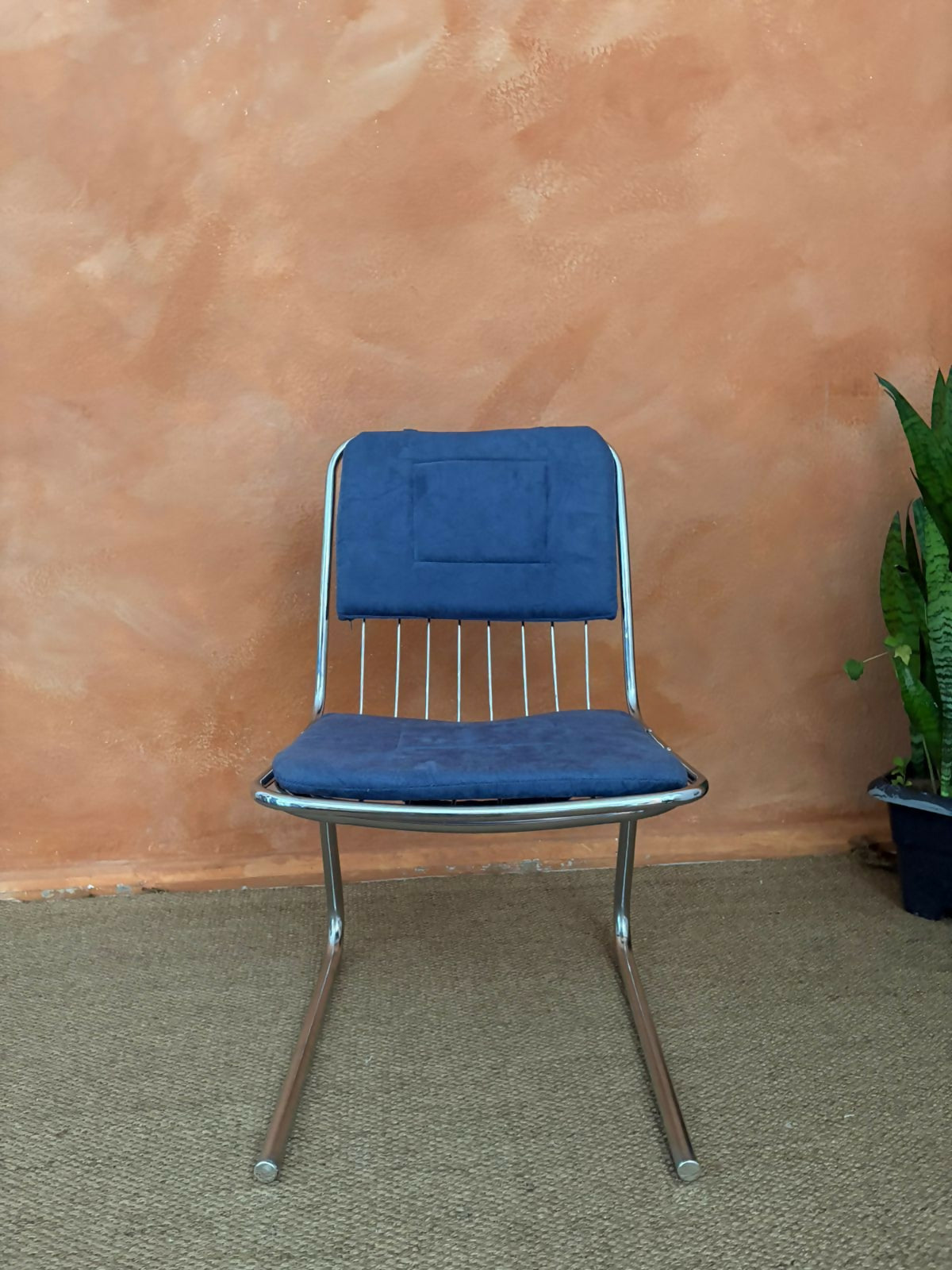 cadeira unitária Pozza cromada anos 70