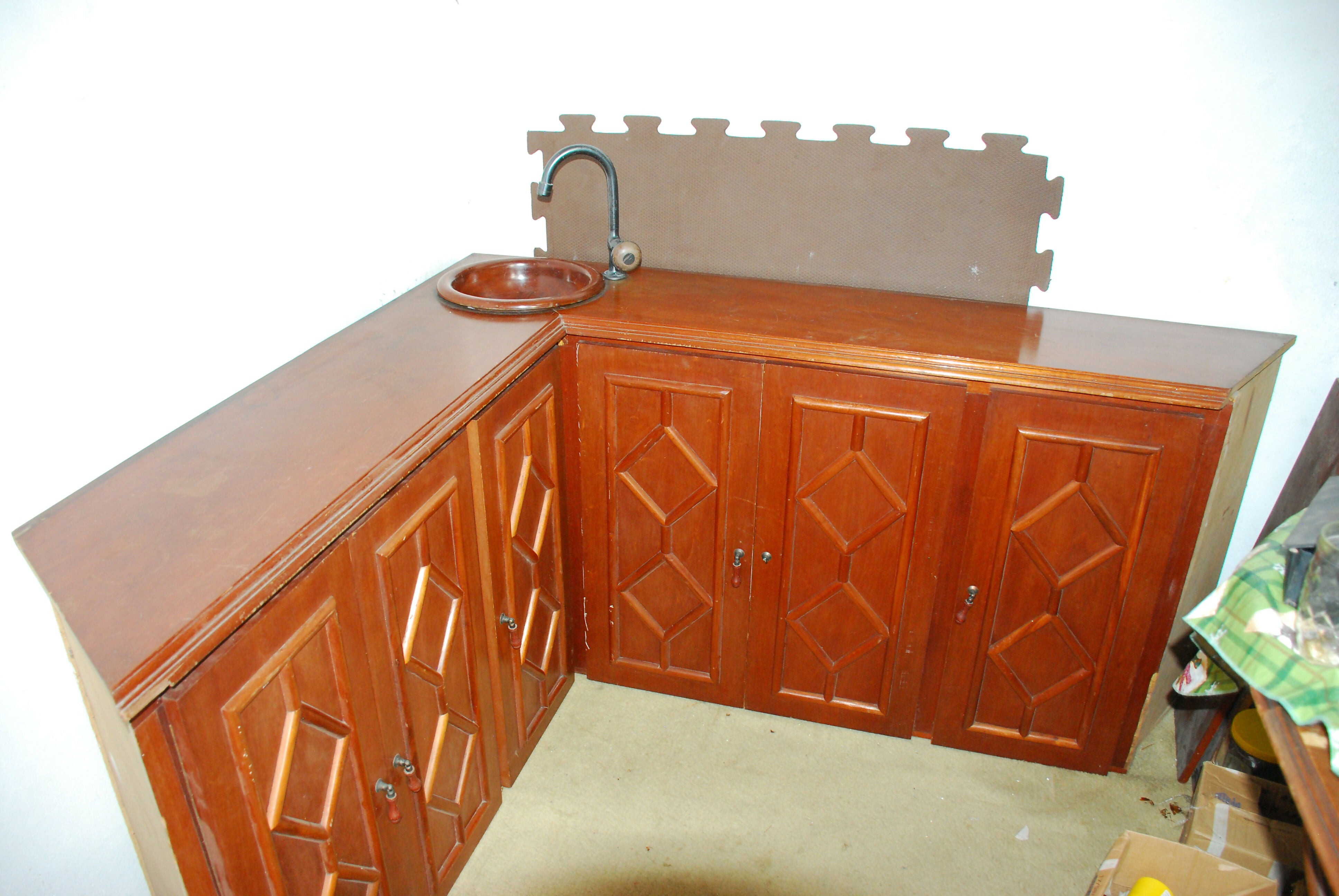 barzinho em madeira anos 80 , balcao e cuba