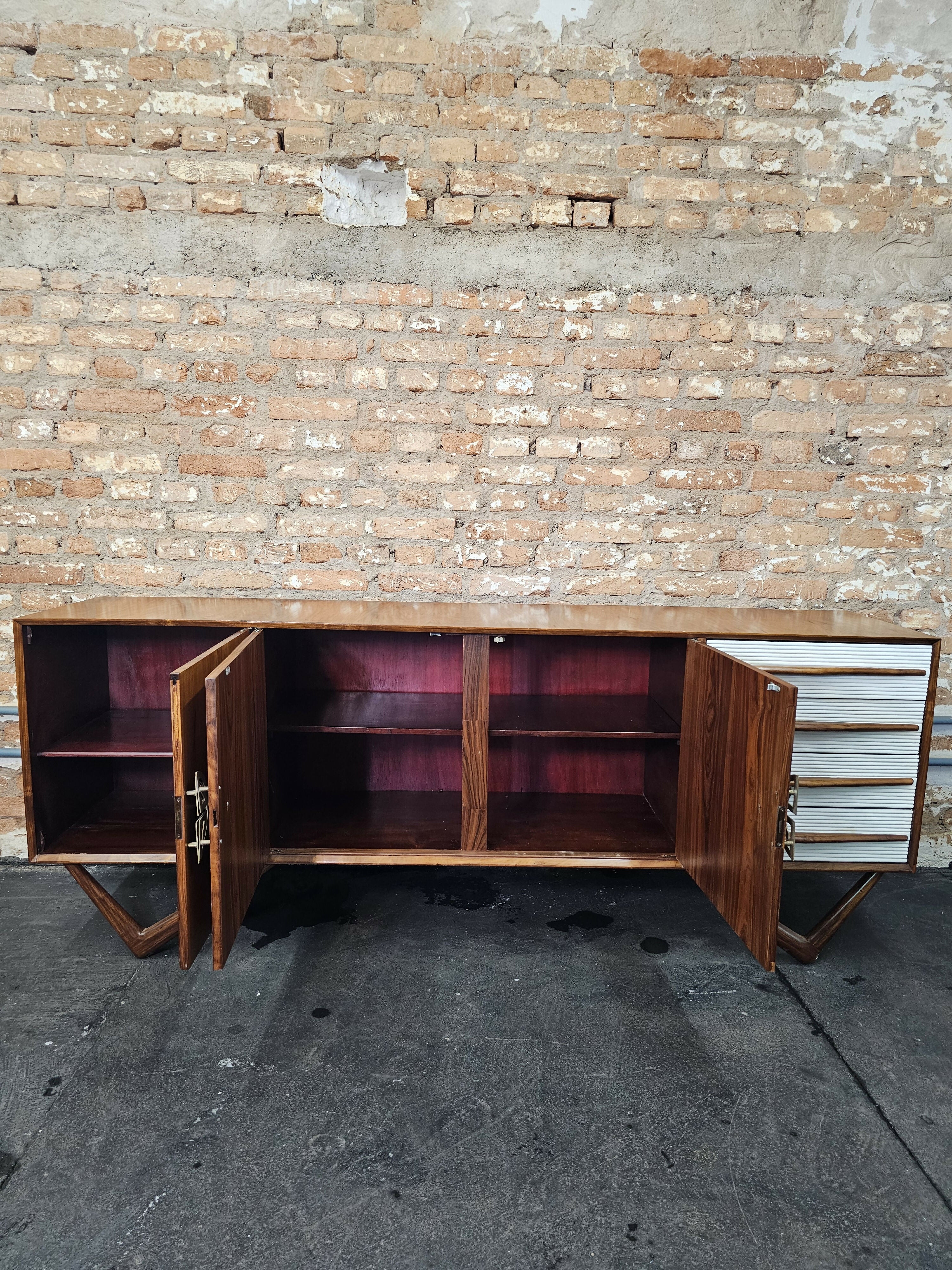 Buffet anos 60 vintage