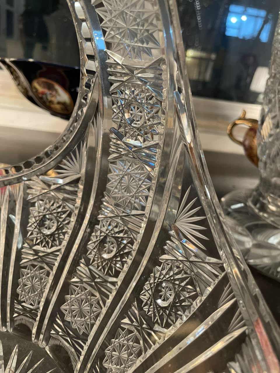 Grande cesta em cristal lapidado