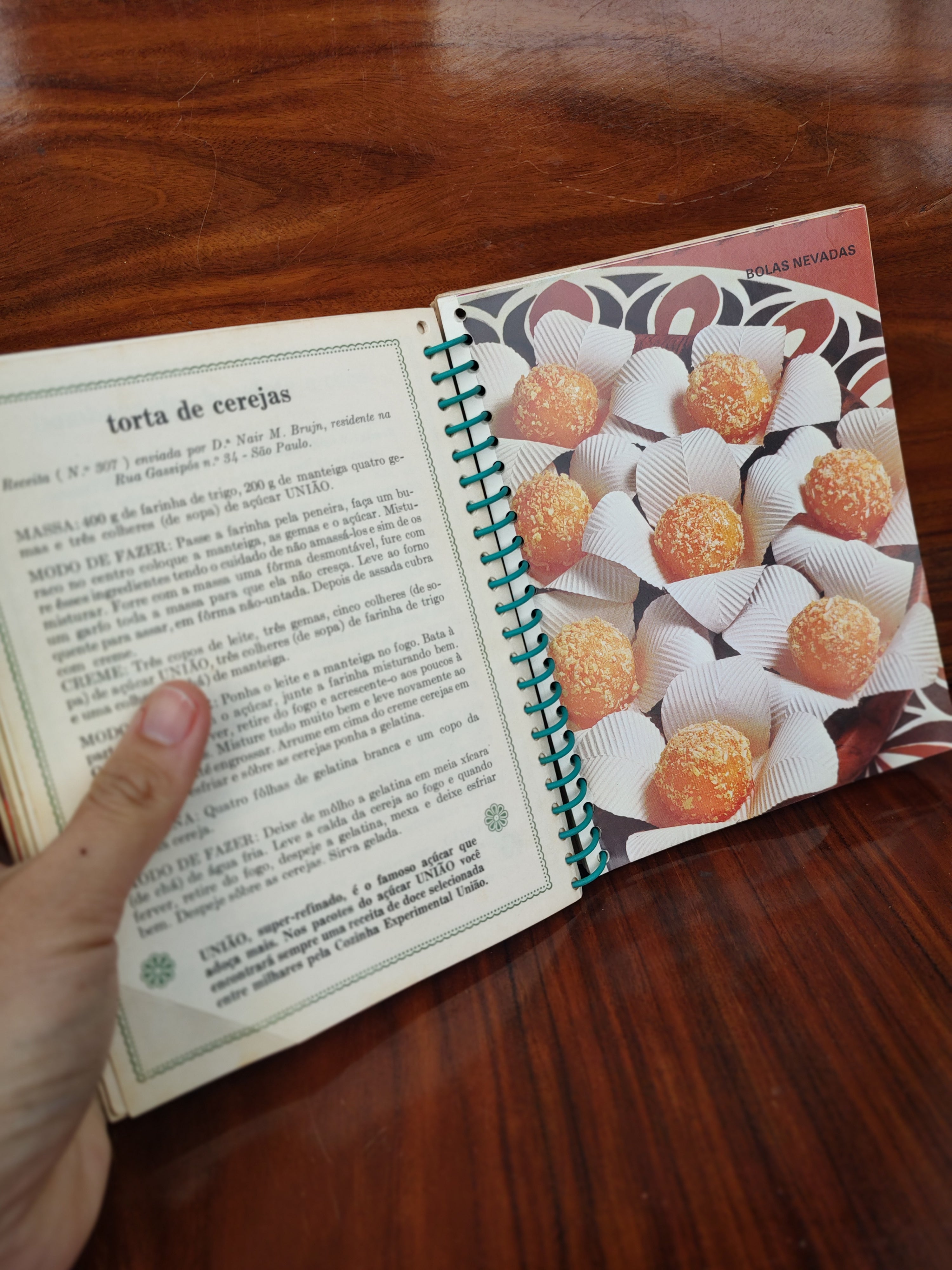 Livro "200 Receitas do Açúcar União - vol. 2" anos 70