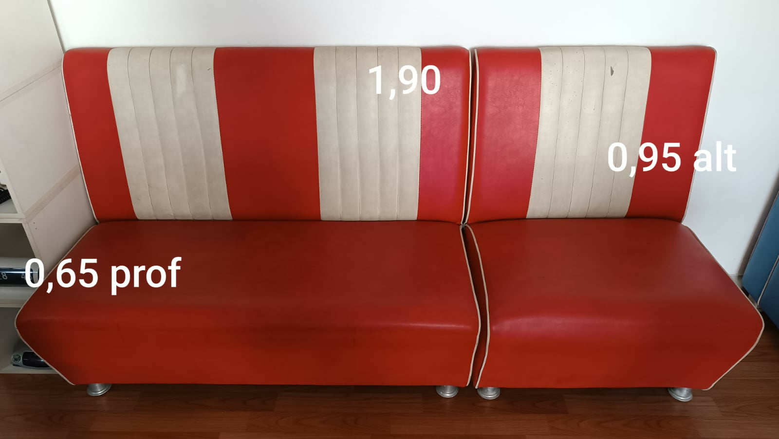 Conjunto de Sofás retro com mesa