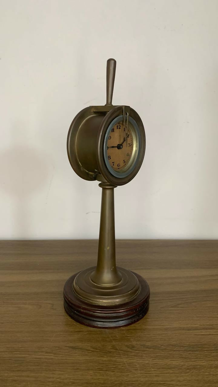 Relógio de mesa estilo naval