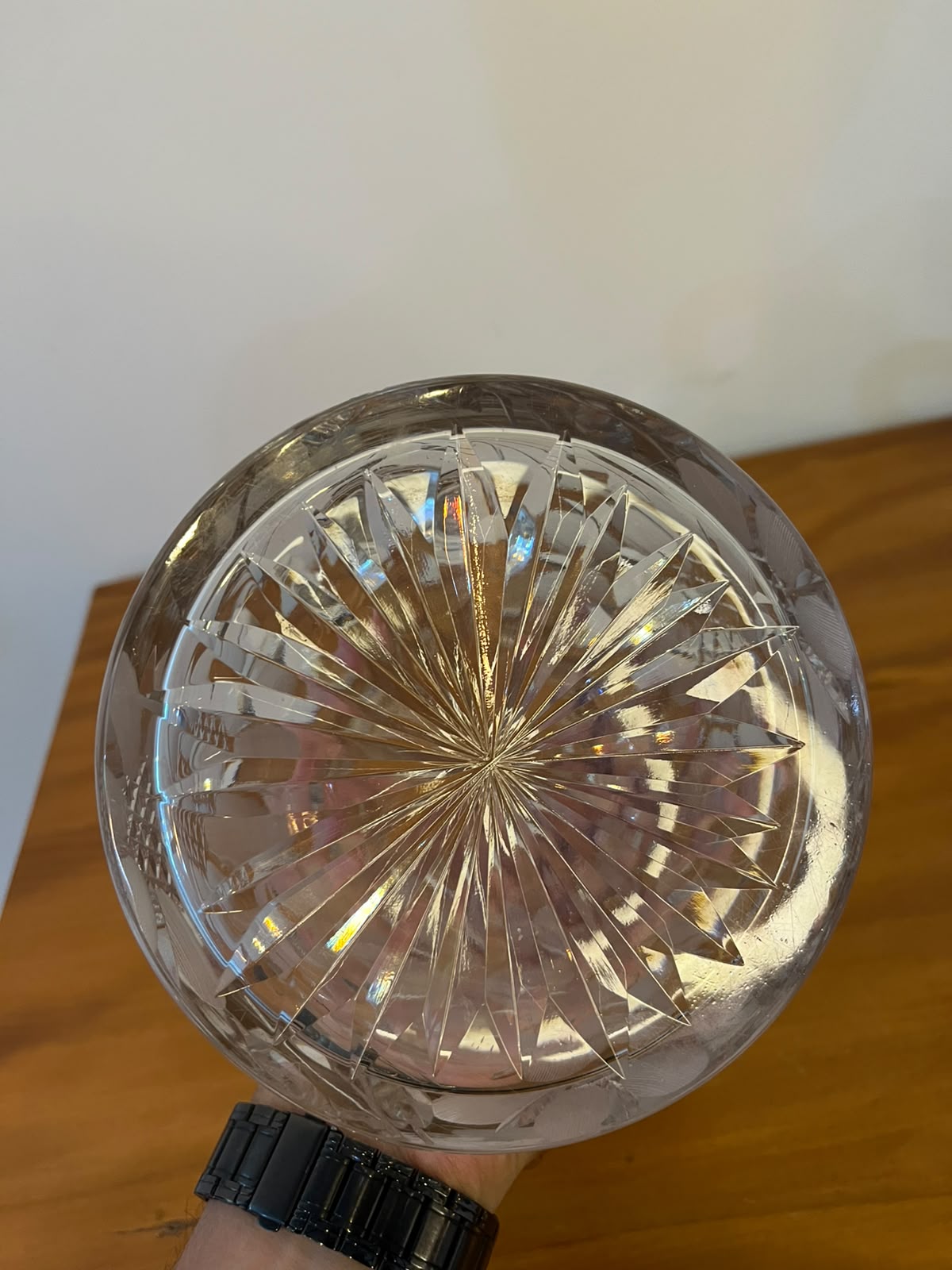 Jarra em Cristal Lapidado com Motivos Florais – 17 cm