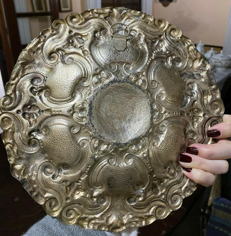 Medalhão de parede português em estanho