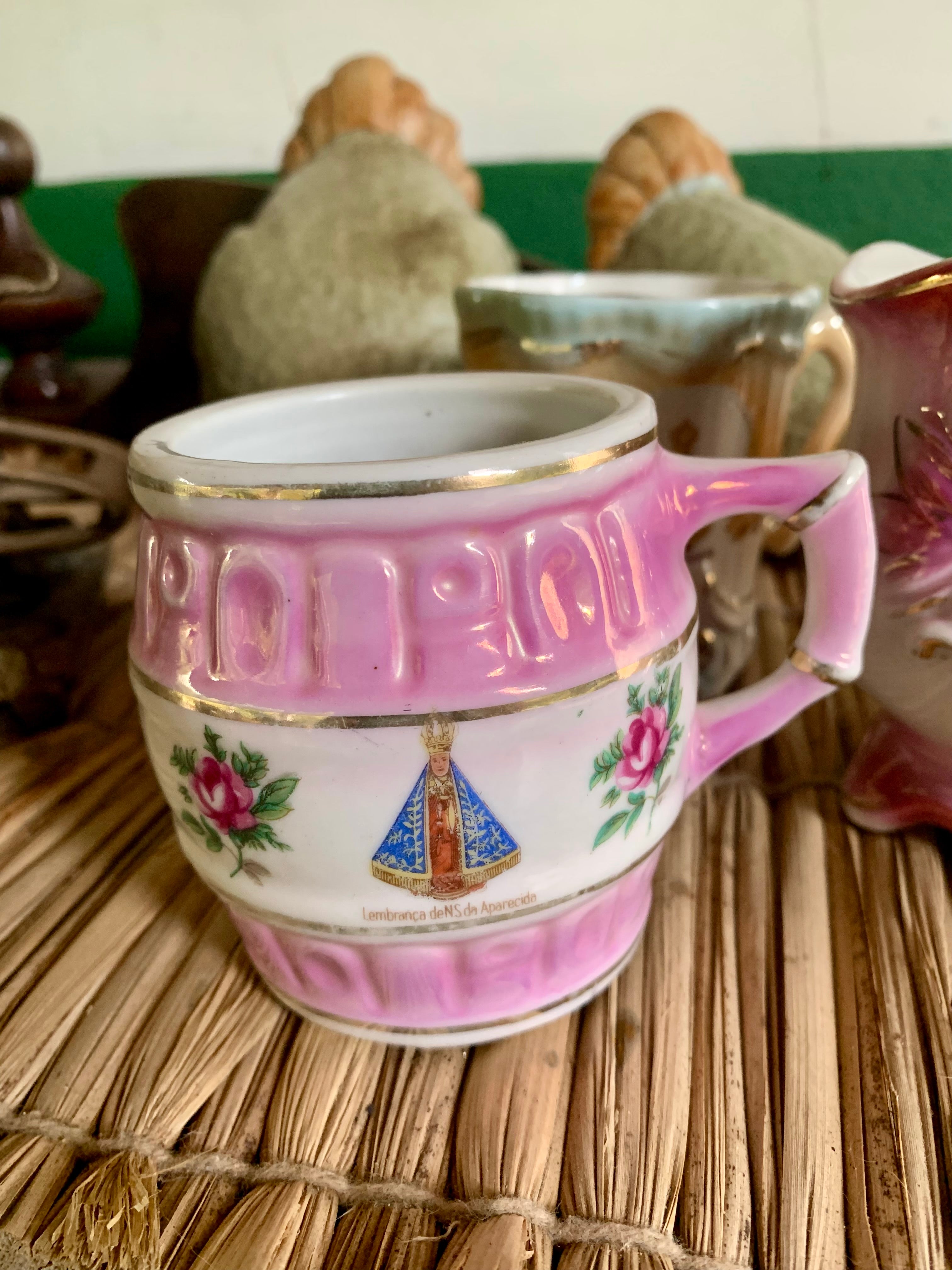 Canecas antigas em porcelana Nossa Senhora Aparecida (valor unitário) 