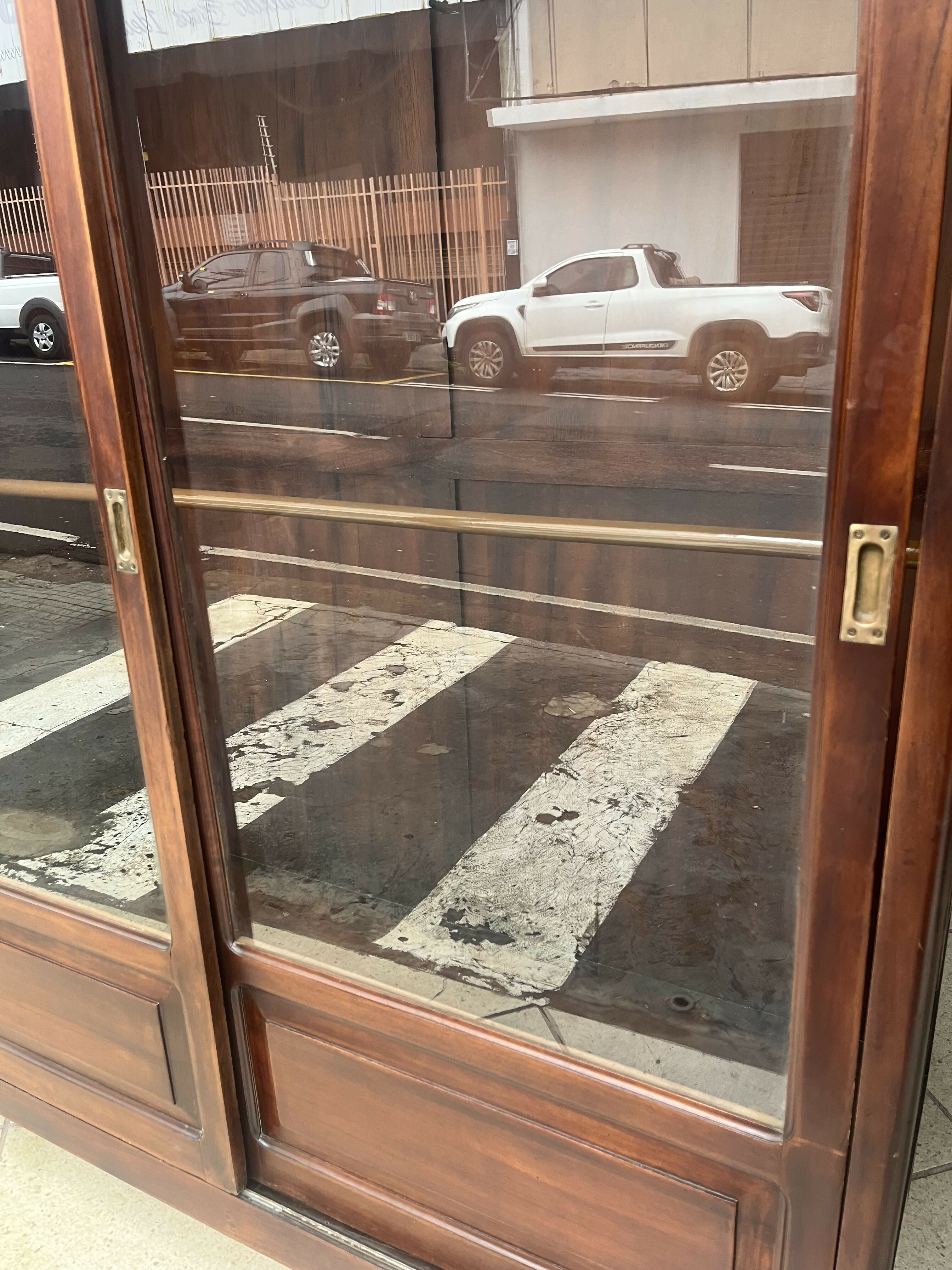 LINDO CLOSET / ARMARIO / ROUPEIRO ANTIGO EM MADEIRA