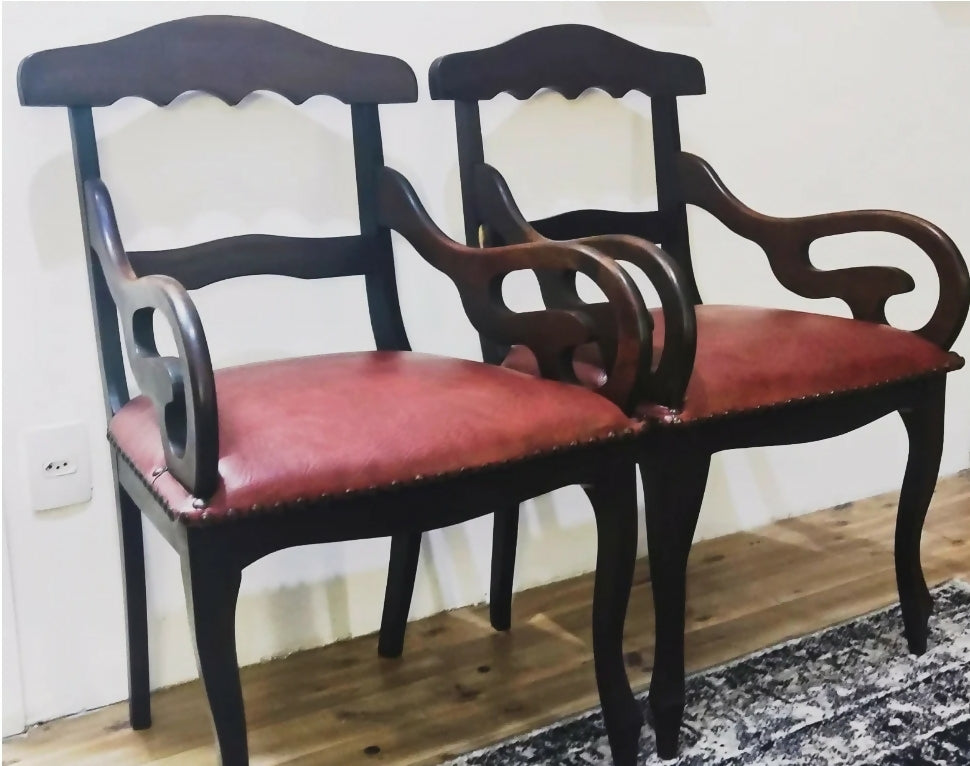 POLTRONA RABO DE MACACO (EM 10X SEM JUROS)