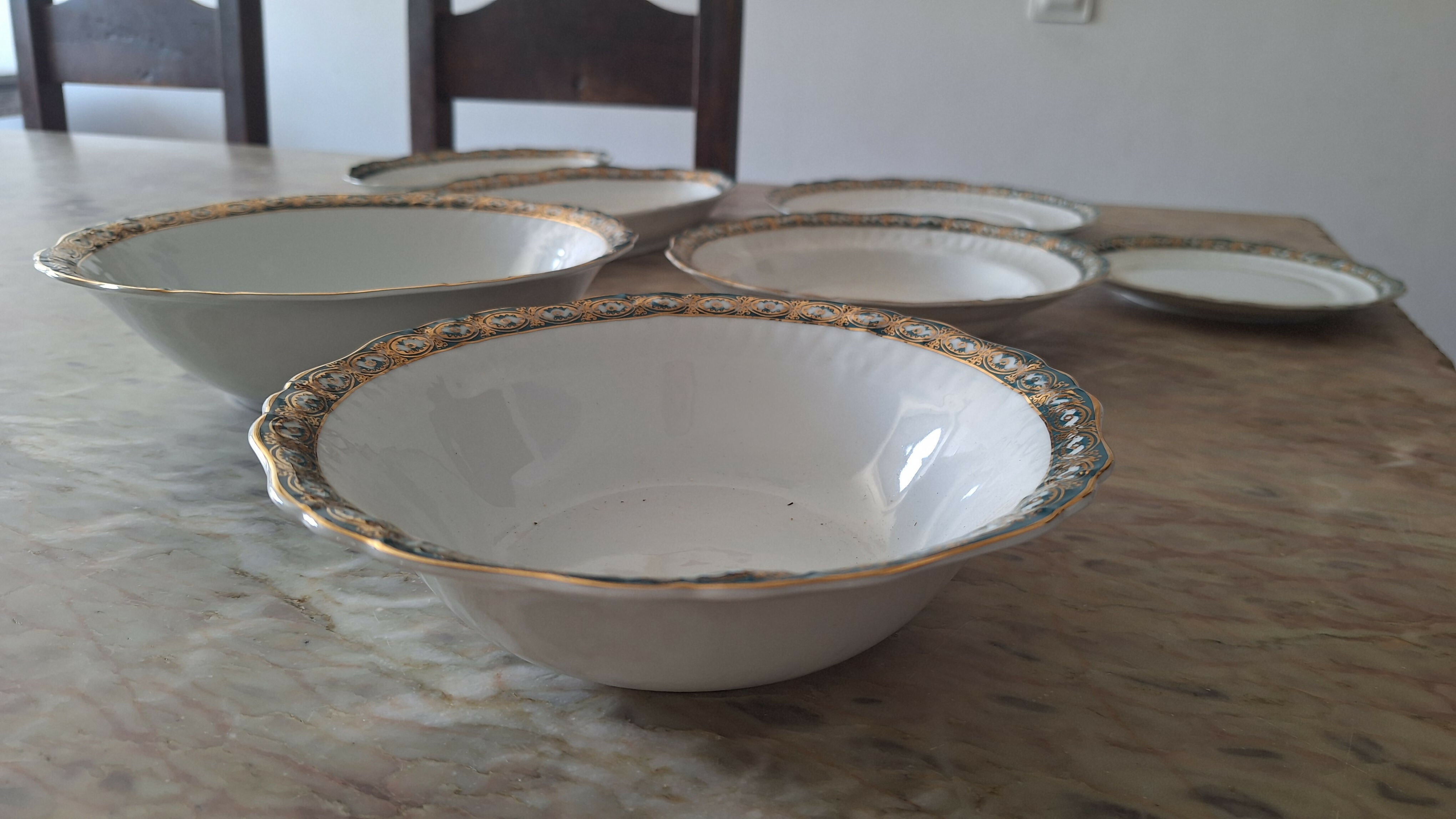 Jogo de Louças Porcelana Real (40 peças)