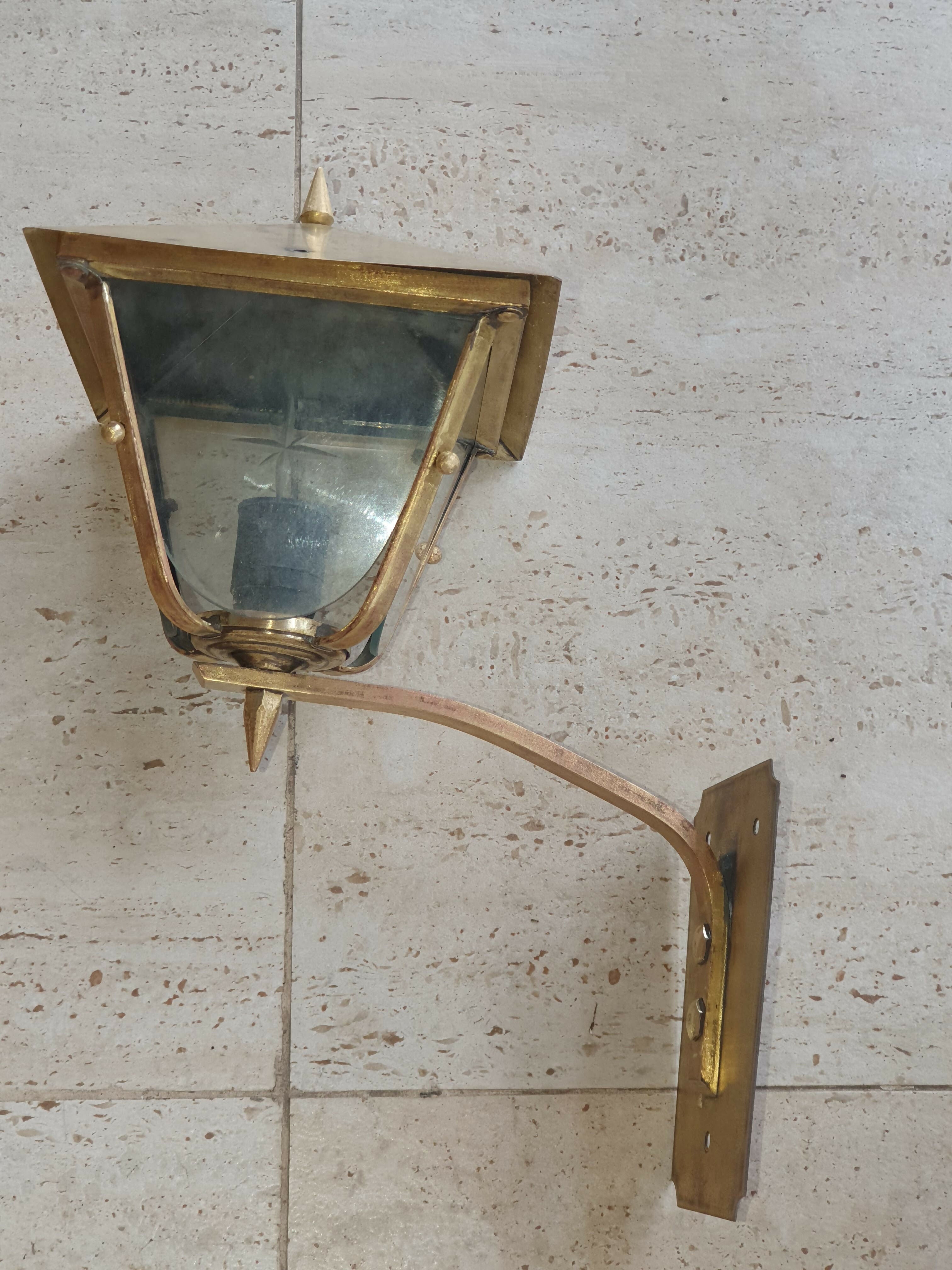 Conjunto Exclusivo: 3 Arandelas e 1 Pendente em Latão Maciço – Estilo Clássico