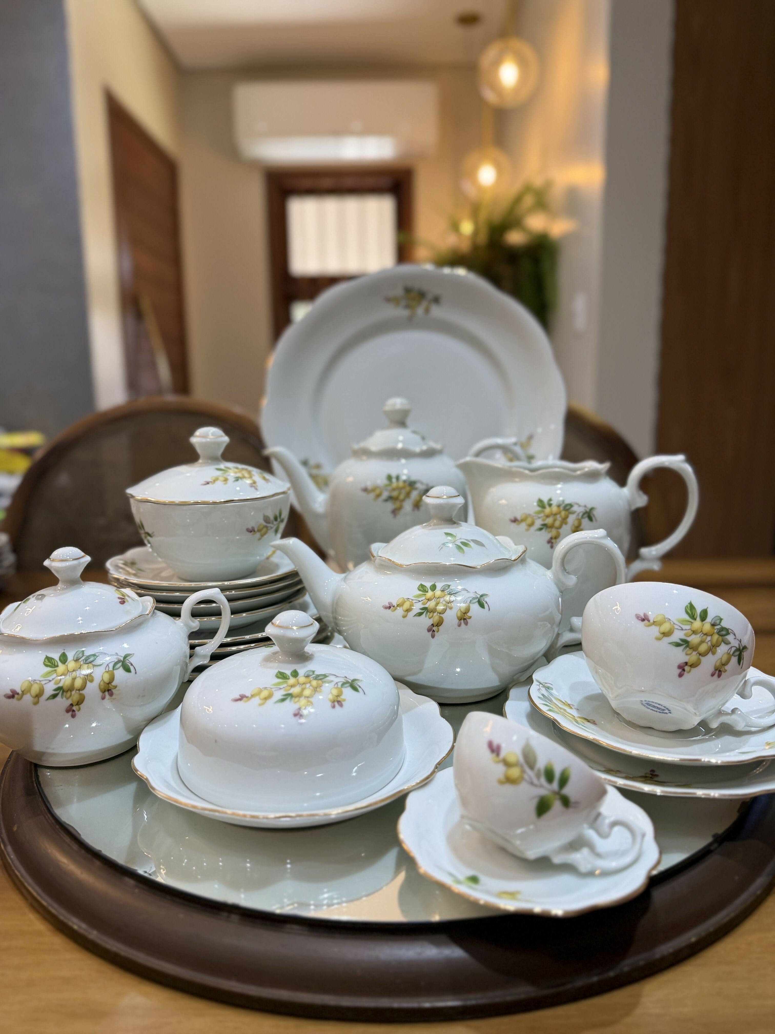 Conjunto para chá e café porcelana Renner