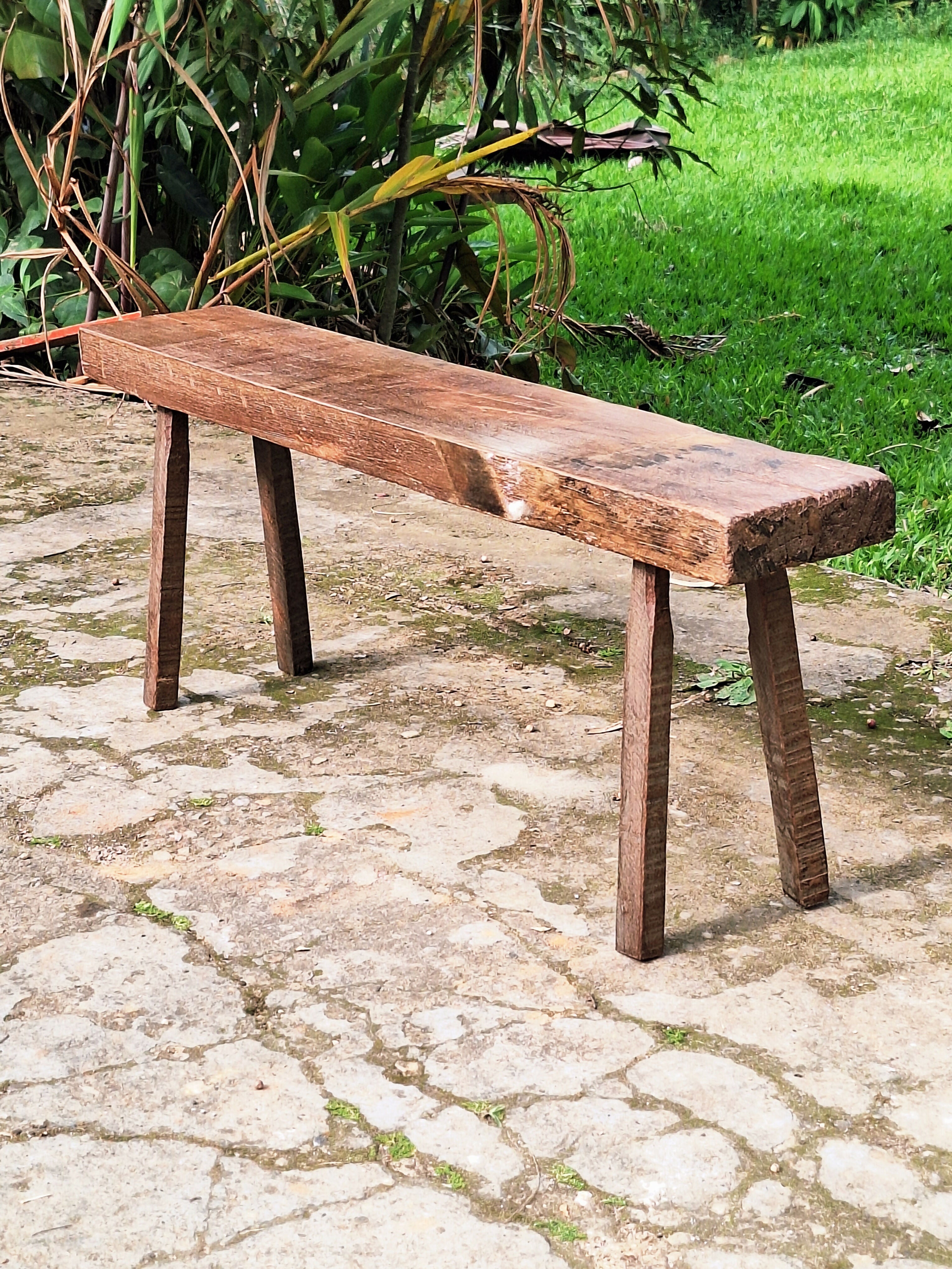 Banco de Dormente Rústico Madeira Maciça Garimpo Mineiro