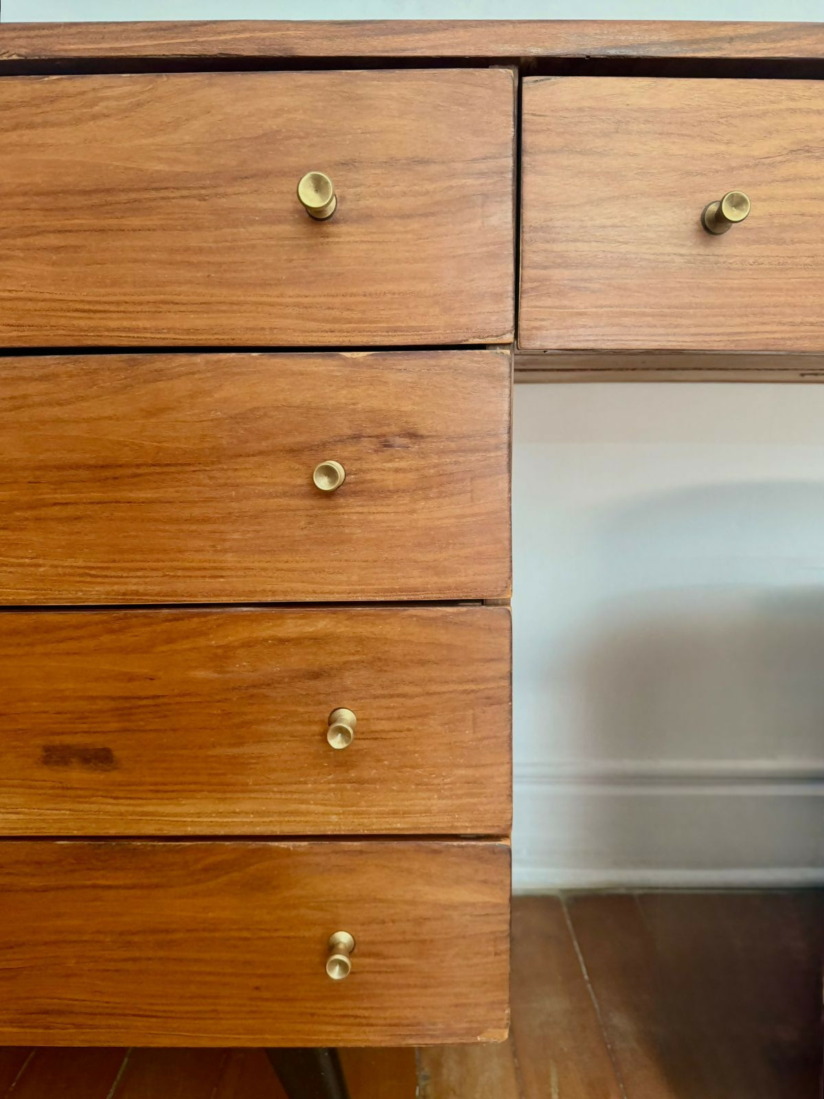 Gaveteiro / Cômoda anos 60