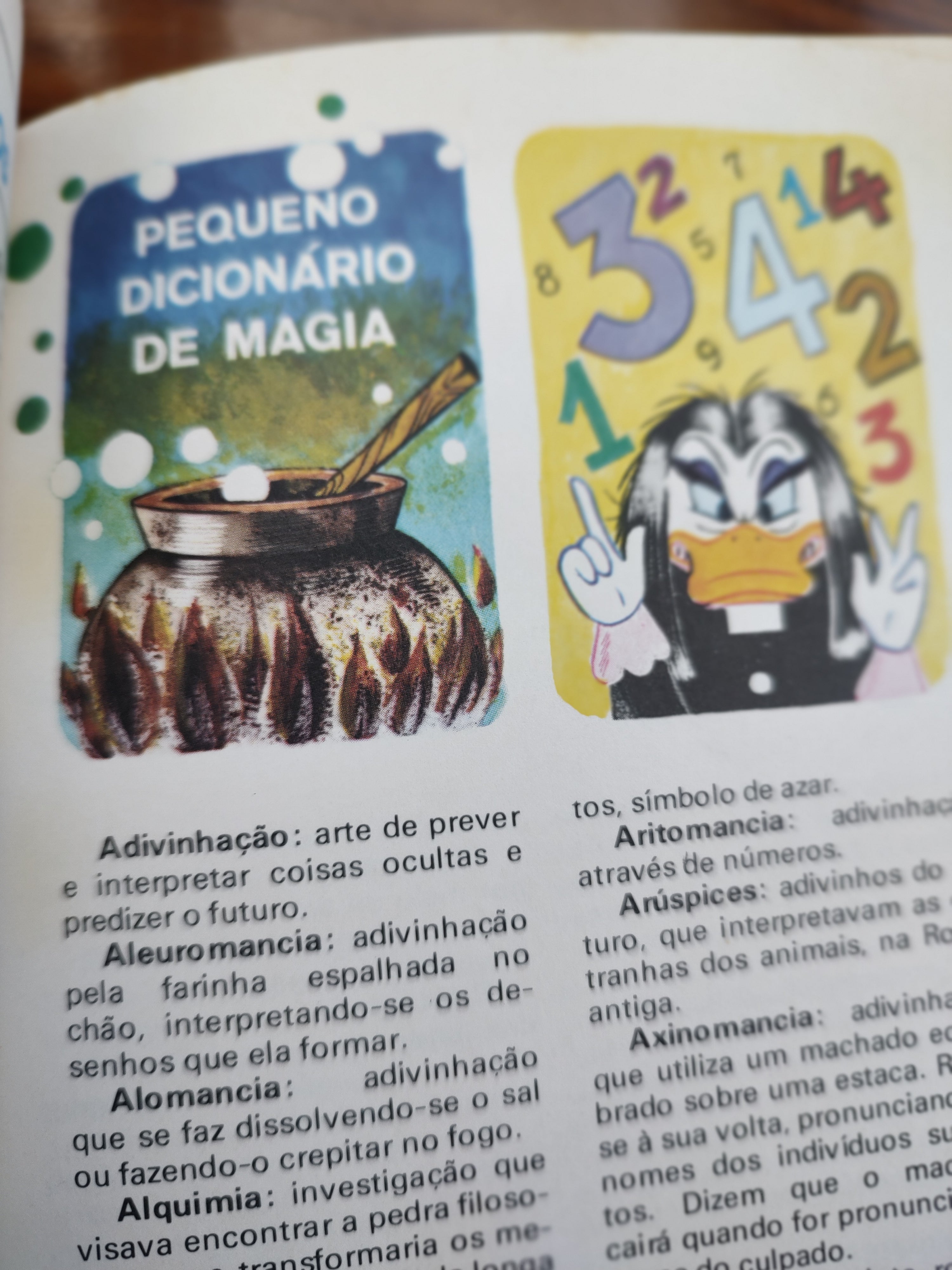 Raro Livro “Manual do Bruxo Merlin — Manuais Disney” Editora Nova Cultural, 1988