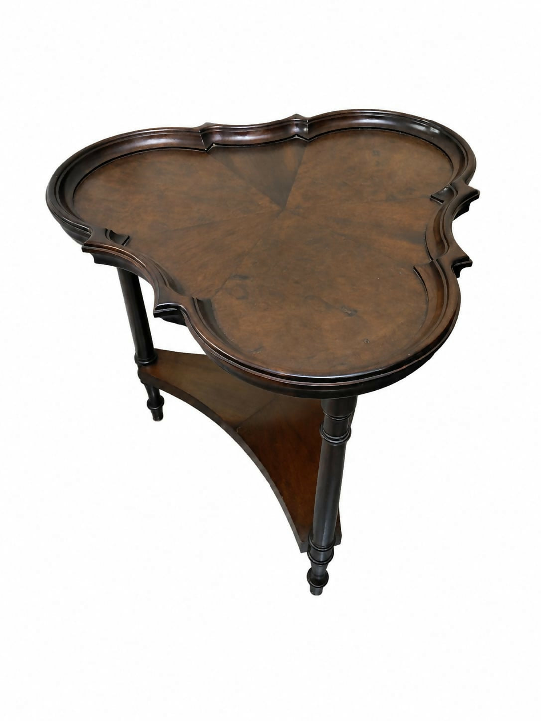 MESA LATERAL EM MADEIRA COM FORMA DE FLOR