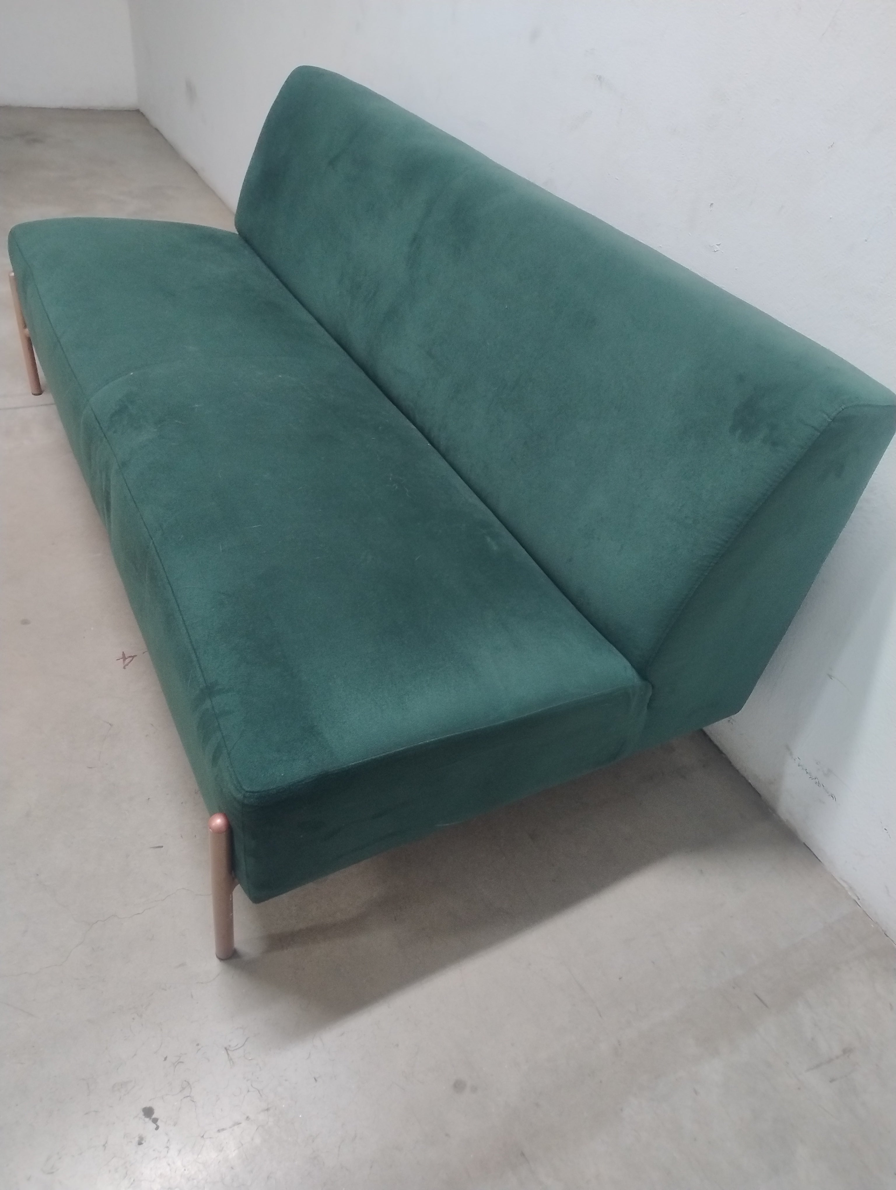 Sofá Tecido Verde Esgrima Tok Stok (Novo)